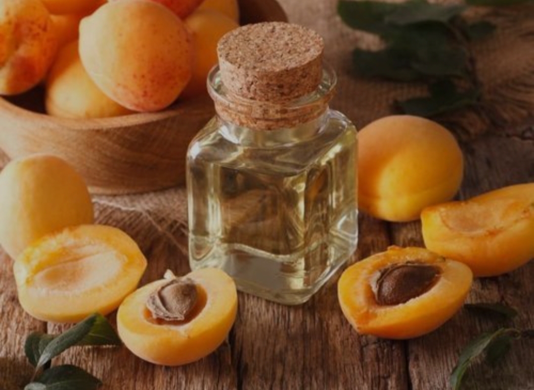 Pure Apricot Oil