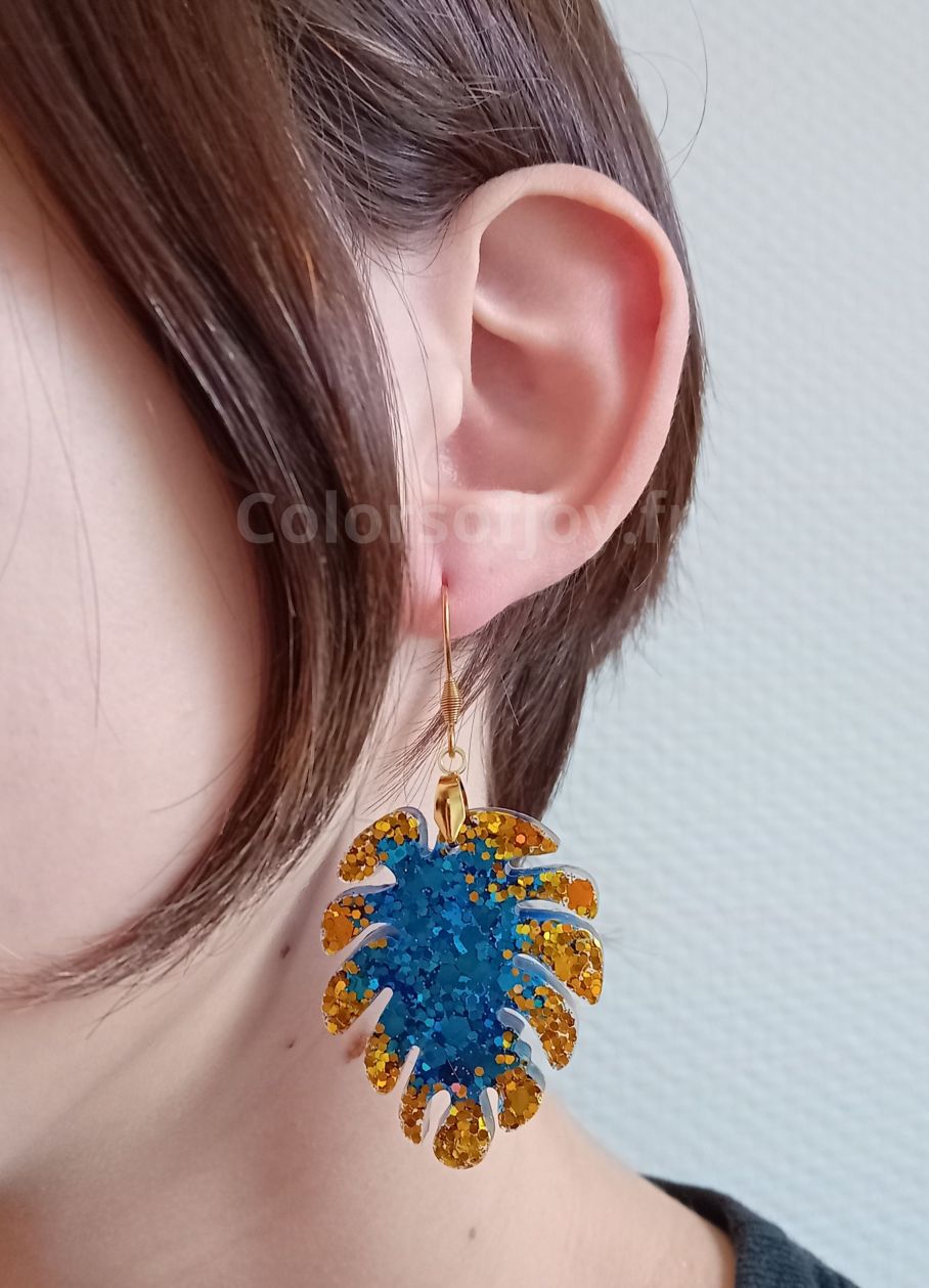 Boucles d’oreilles Dorées et Bleues à Paillettes