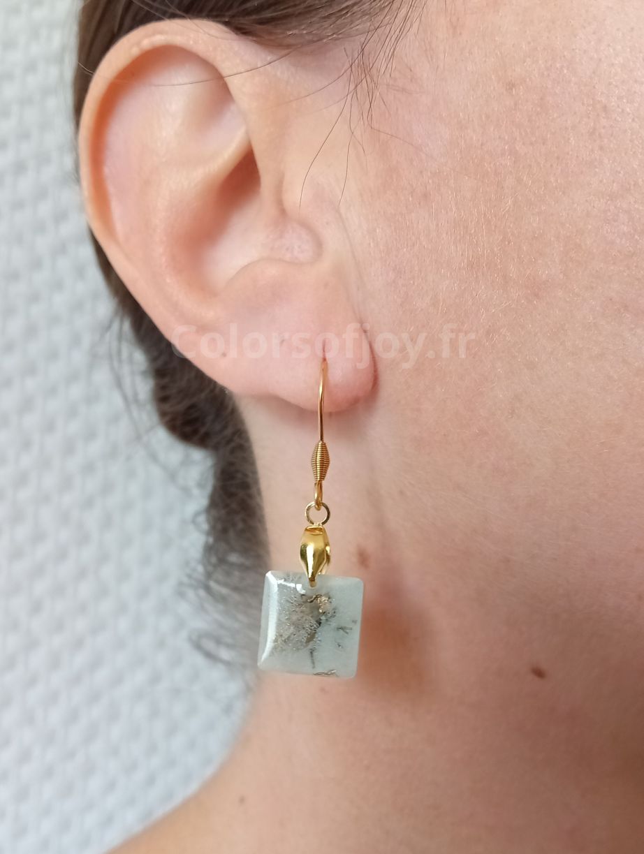 Boucles d’oreilles Précieuses Blanches et Dorées