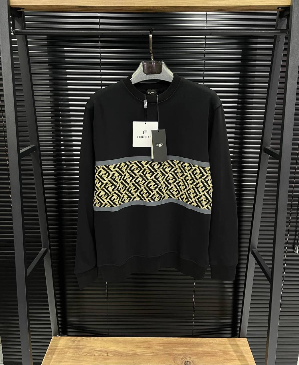 Suéter negro de Fendi