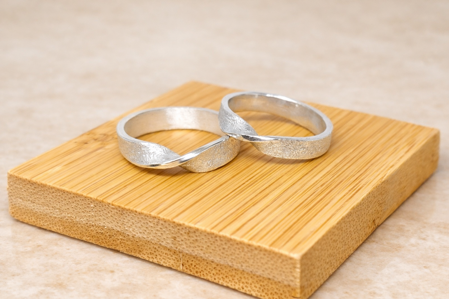 999 Fine Silver Ring • Minimalist Mobius Twist Band 3mm 4mm • Personalize engrave