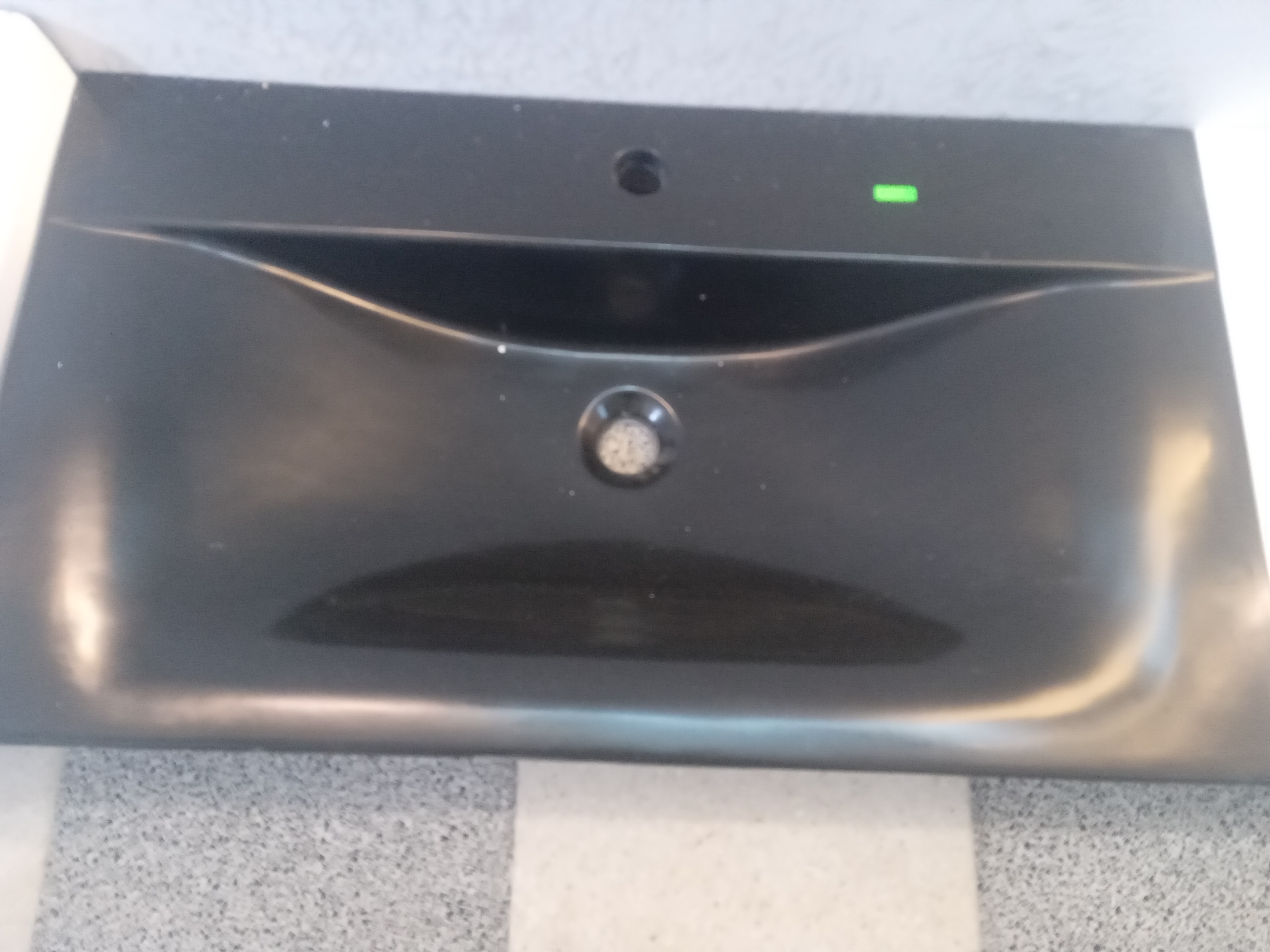 Modern Black Ceramic Wash Basin