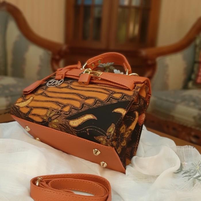 Handmade Batik Leather Handbag