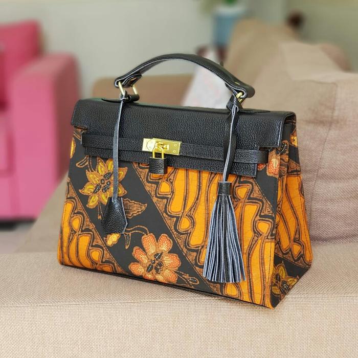 Elegant Batik Handbag