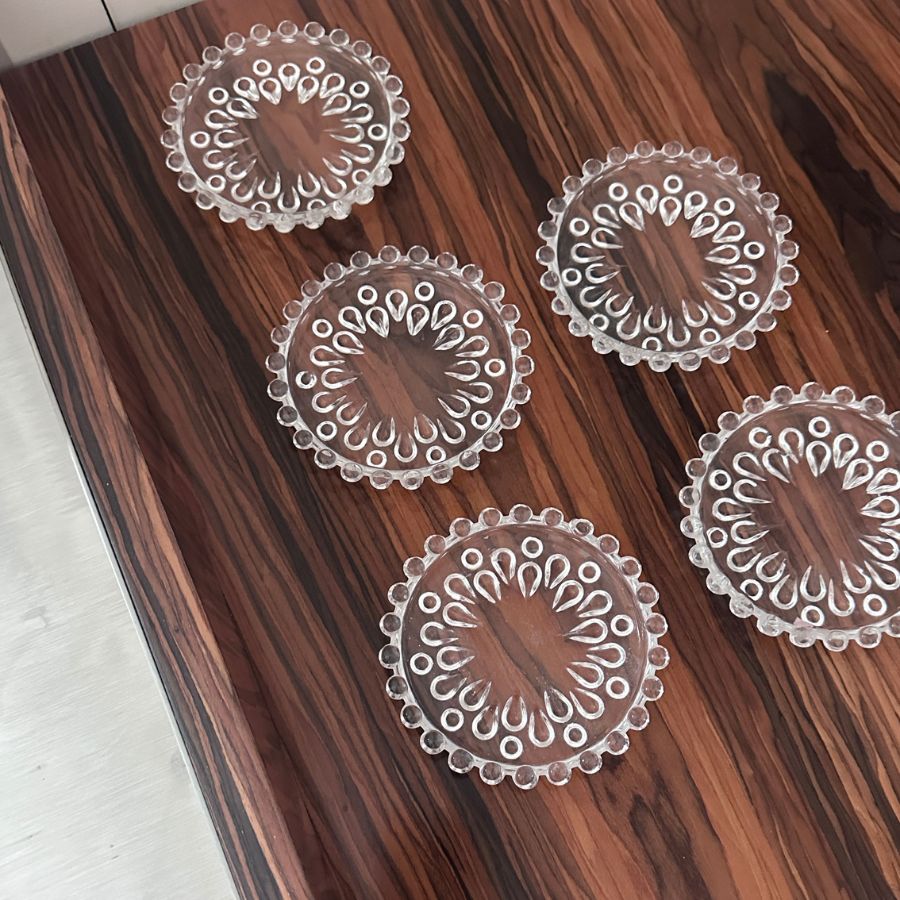  gėrimų padėkliukai (drink coasters), stiklas