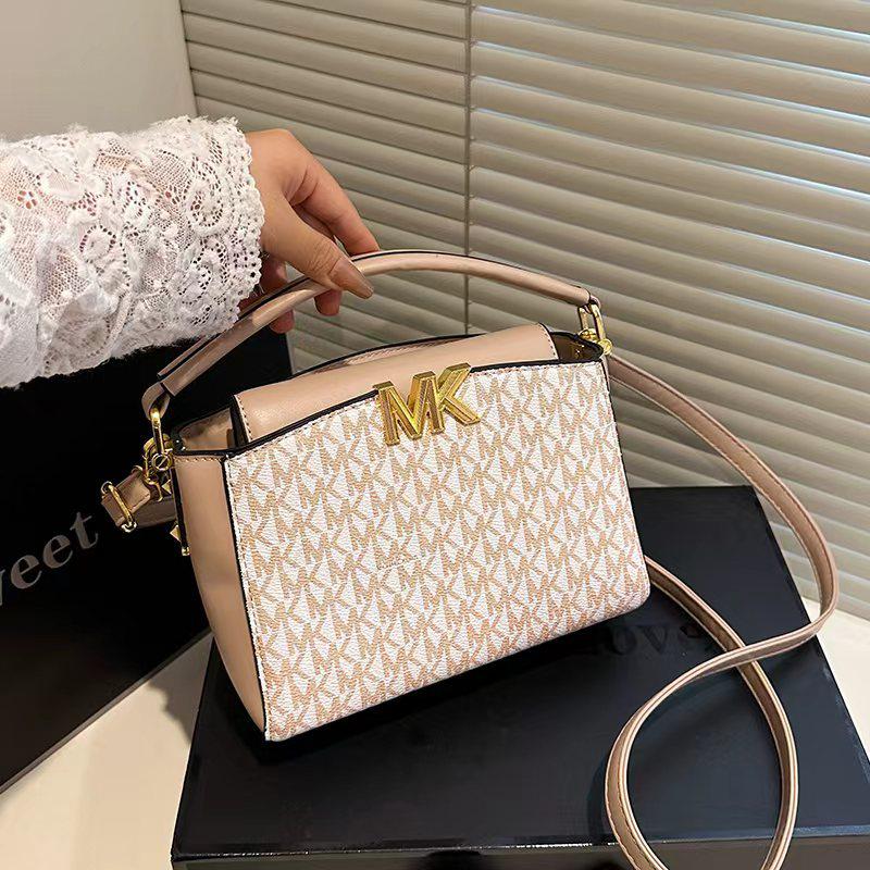 Michael Kors Shoulder Bag