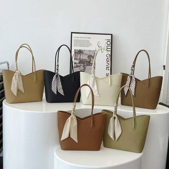 Elegant Tote Handbags