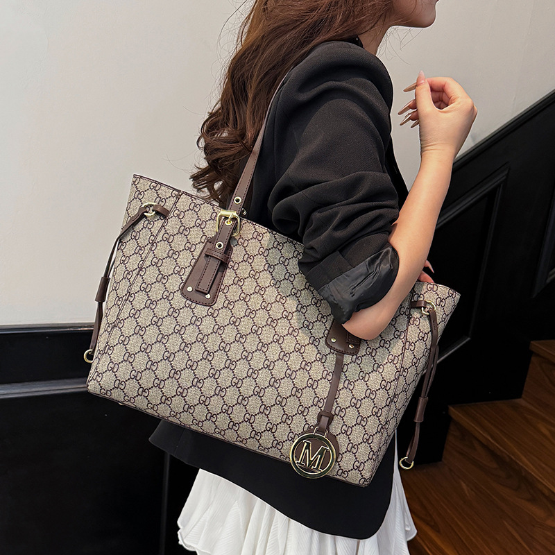 Designer Shoulder Tote Bag