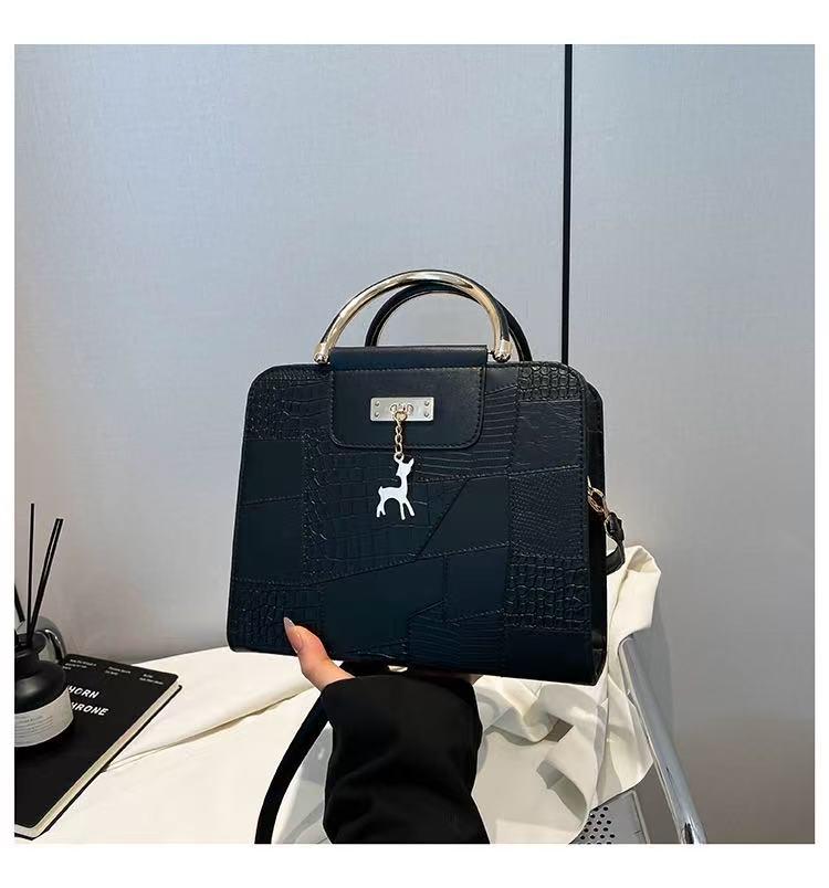 Elegant Black Leather Handbag