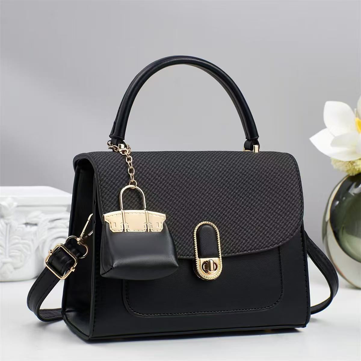 Elegant Black Handbag Set