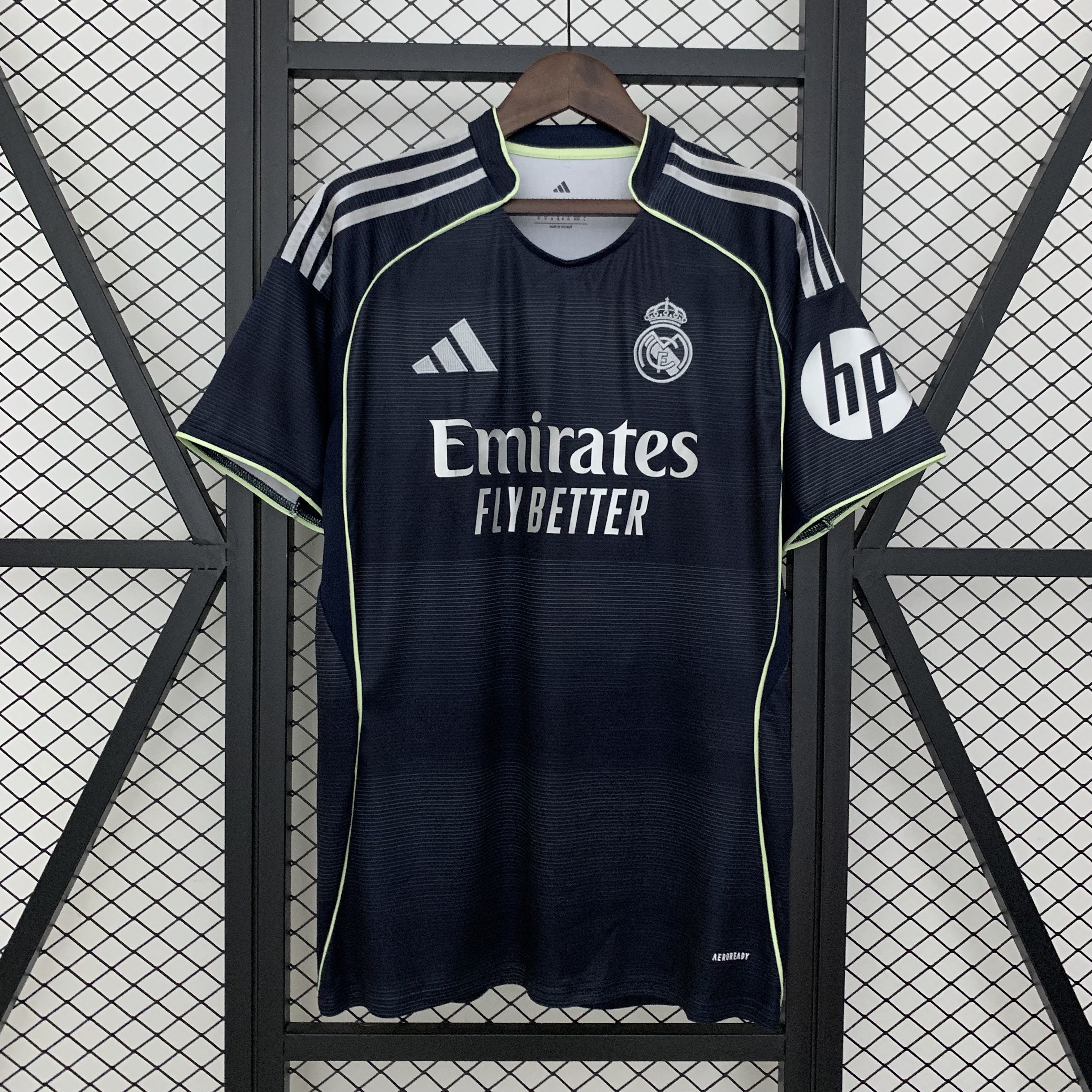 Camiseta Real Madrid 2025/26 (Segunda Equipación)
