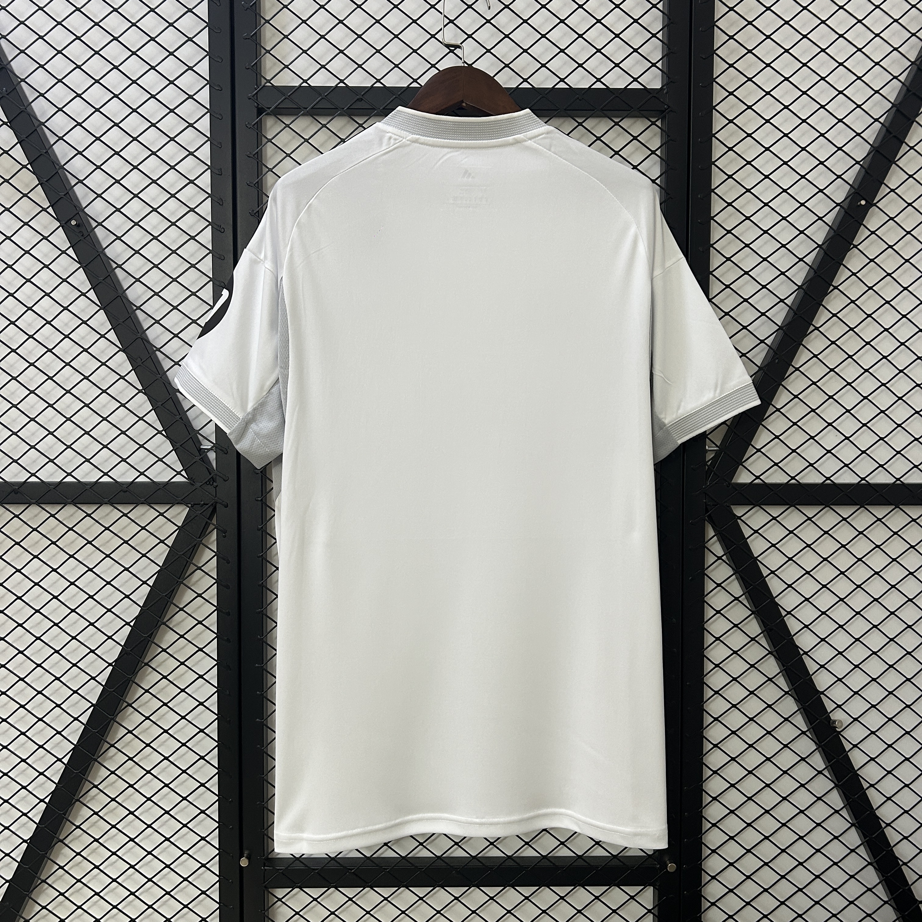 Camiseta Real Madrid 2025/26