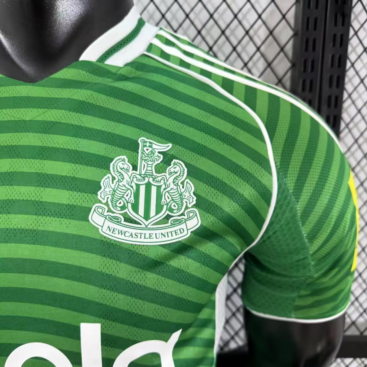 Camiseta Newcastle United 2025/26 (Segunda equipación)