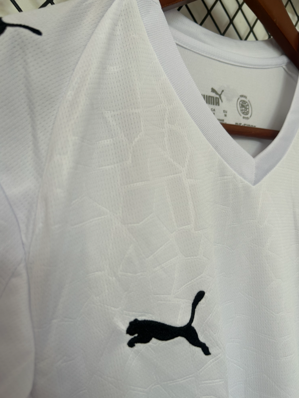 Camiseta del Valencia 2025/26