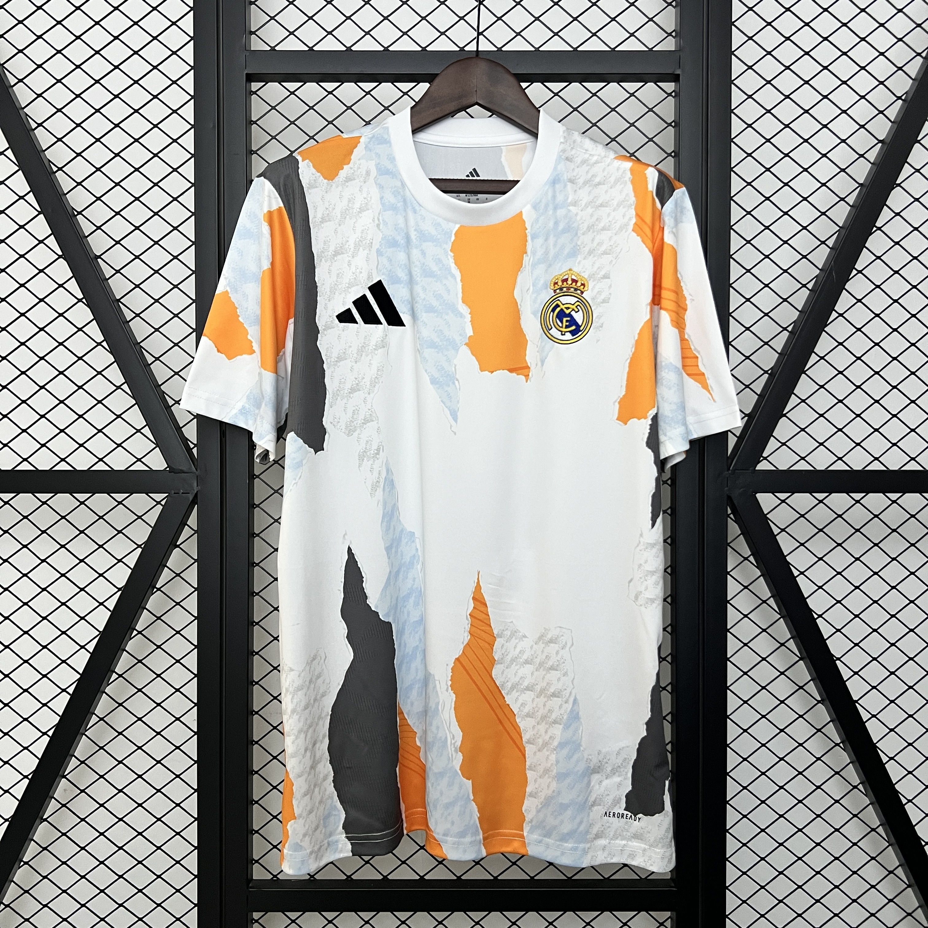 Camiseta entrenamiento Real Madrid 2024/25