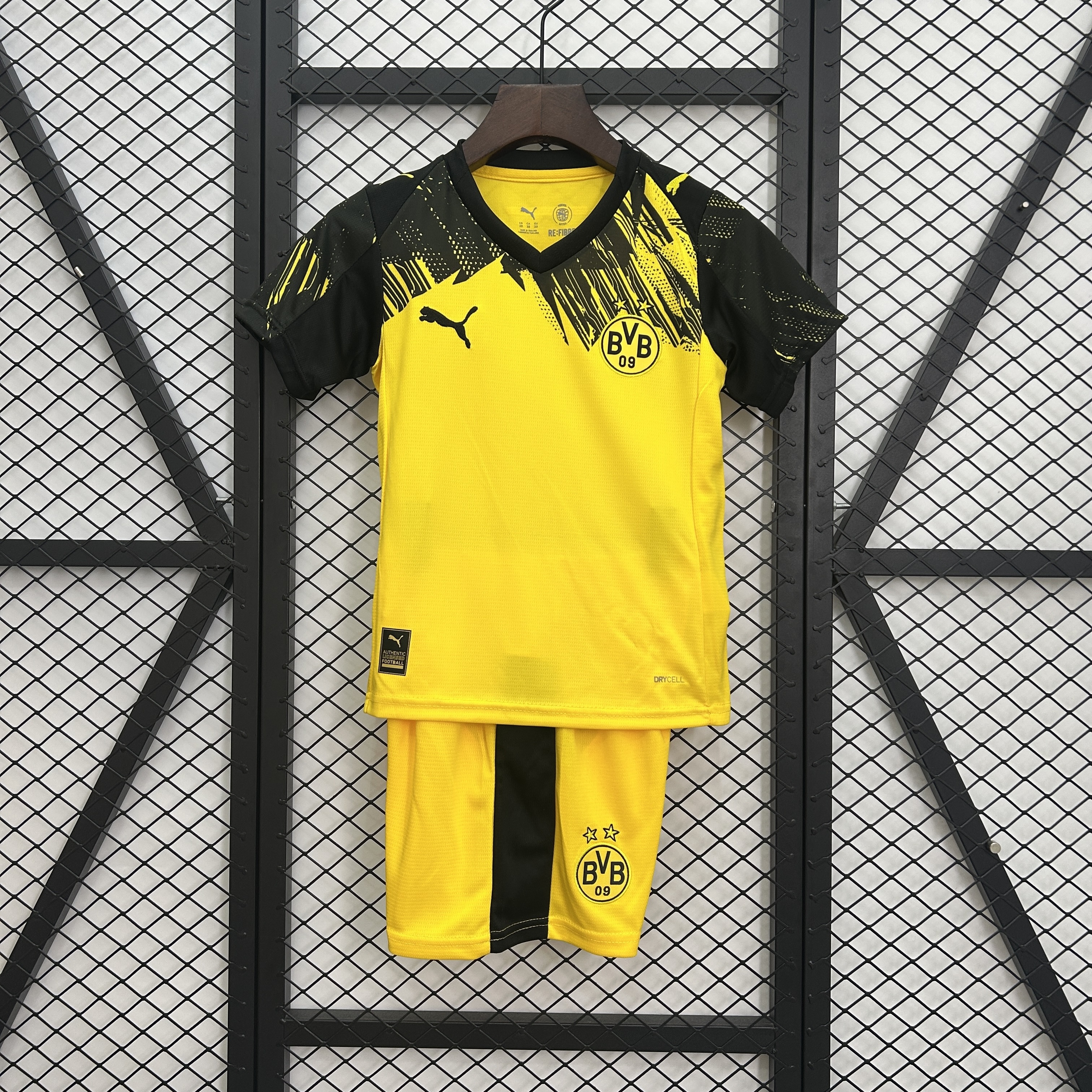 Conjunto niño Dortmund 2025/26  (Primera equipación)