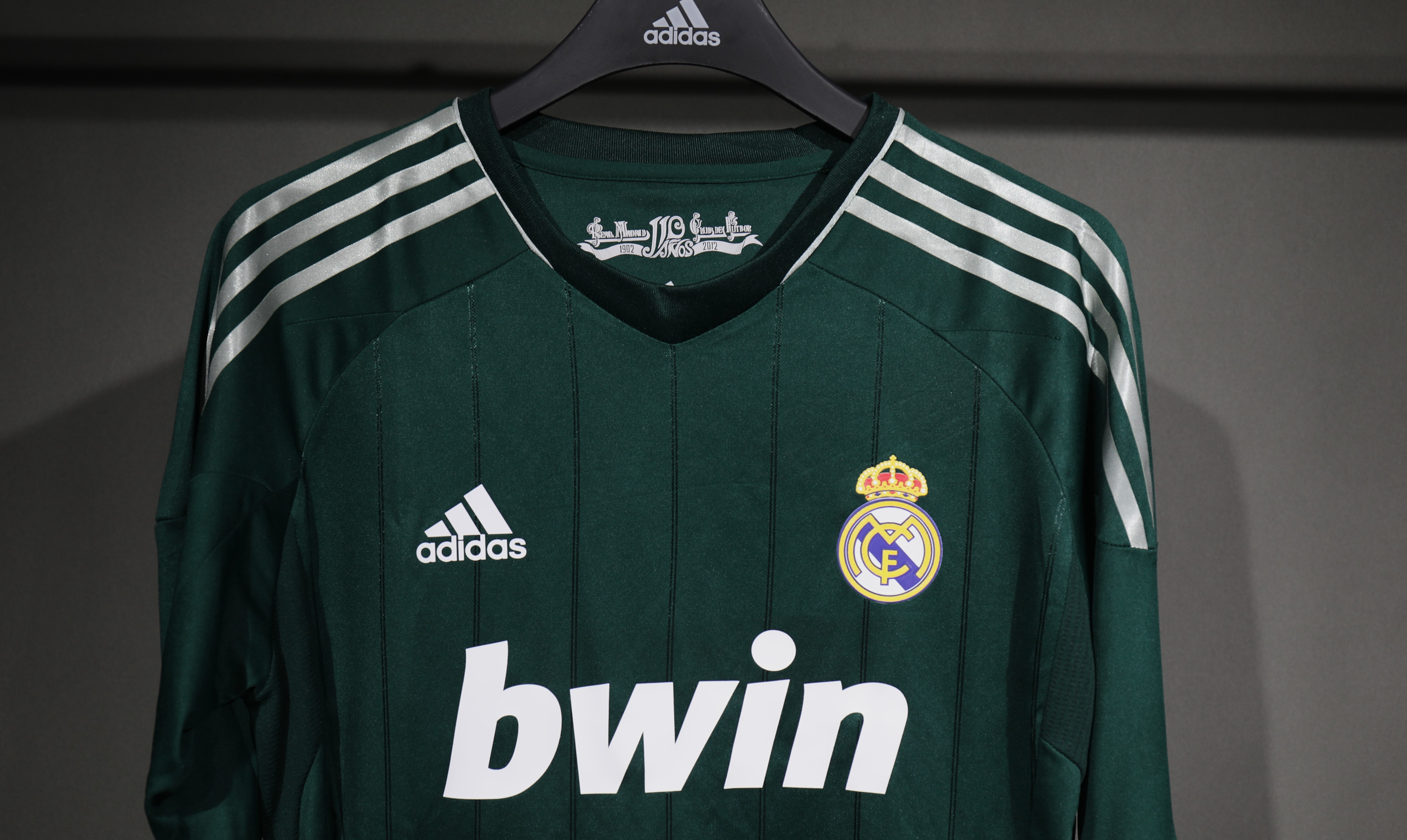 Camiseta Real Madrid 2012/2013 de portero