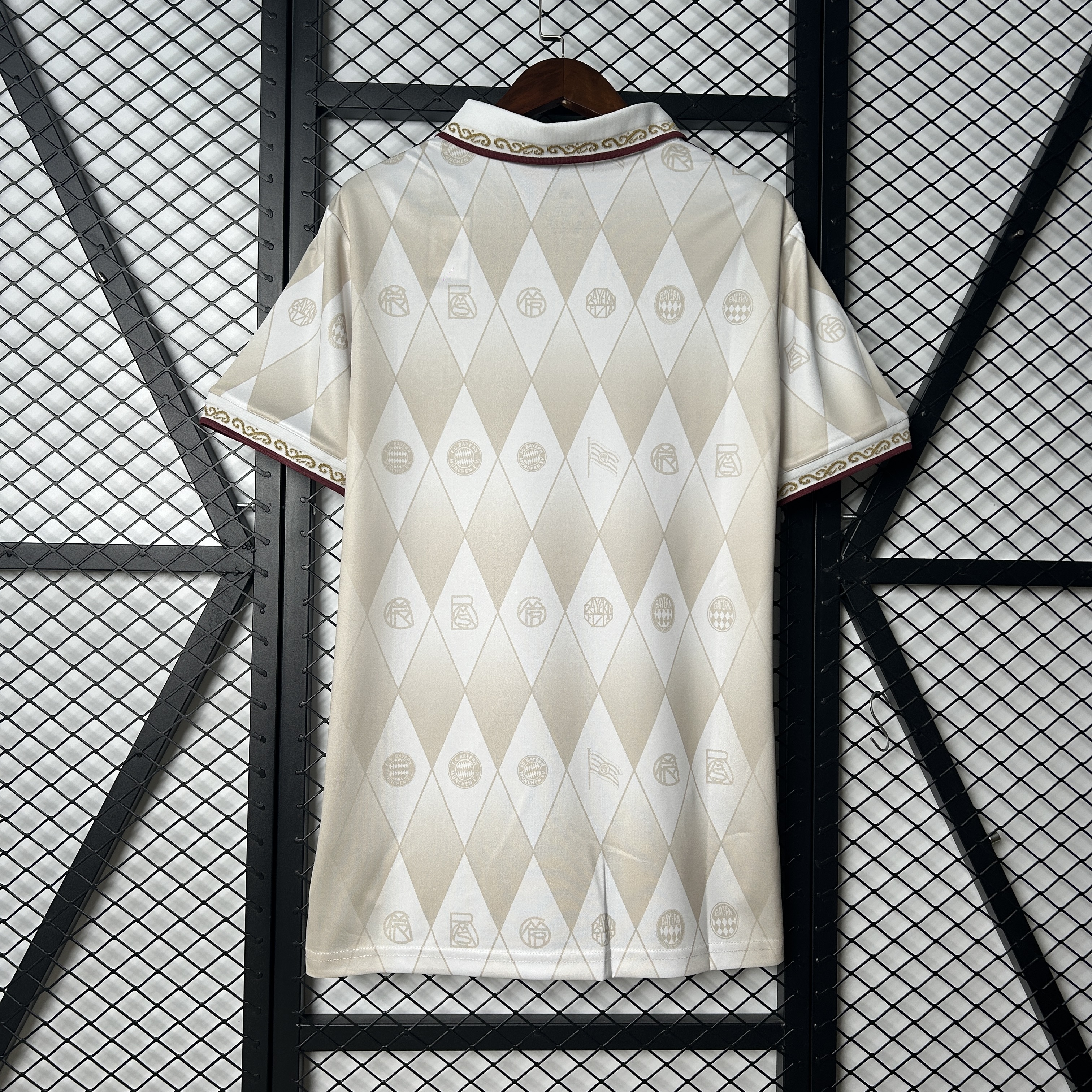 Camiseta Edición especial Bayern Munich 2025/26 