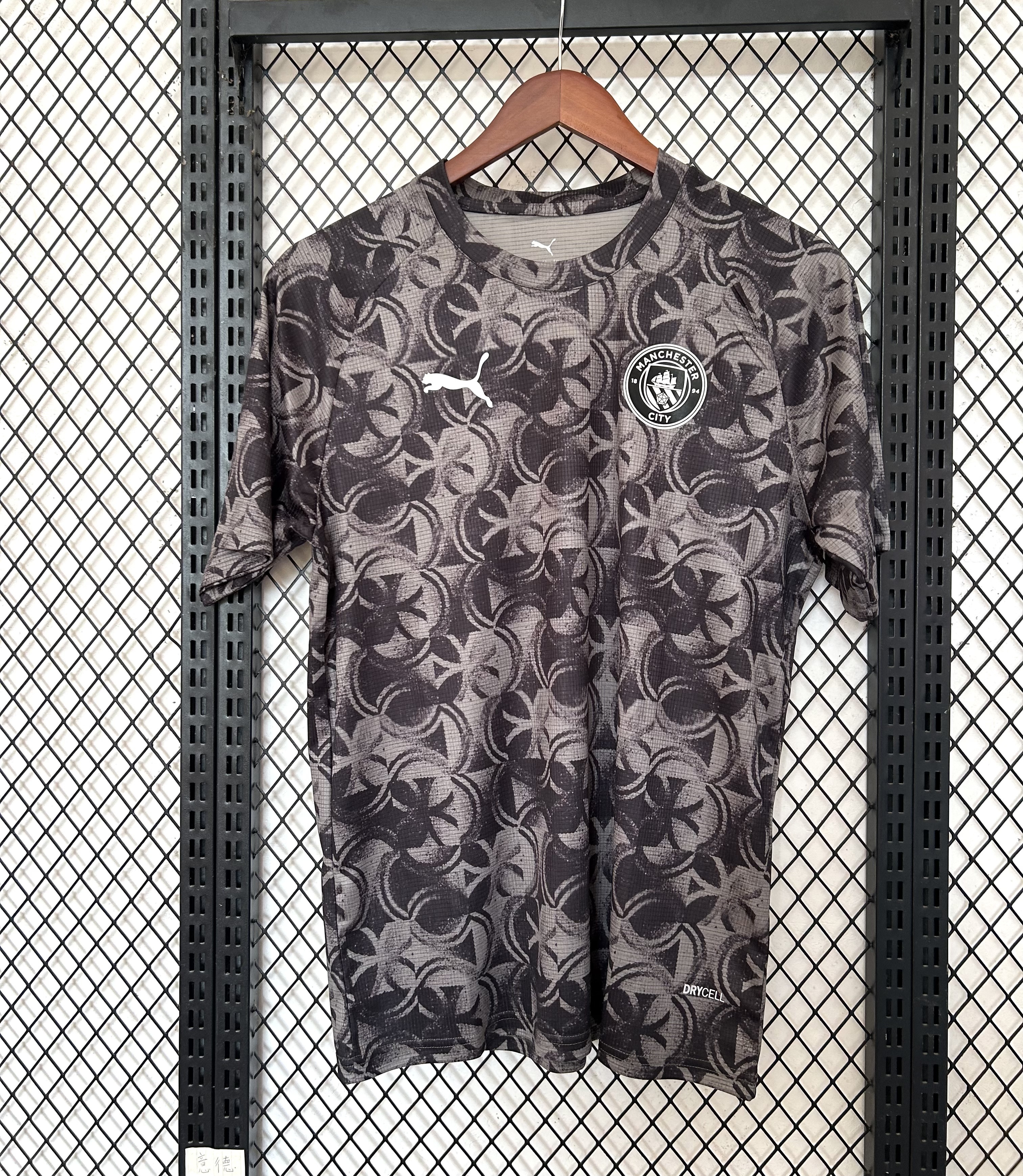 Camiseta edición especial Manchester City (Calentamiento) 25/26