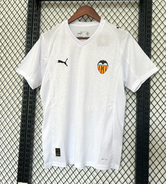 Camiseta del Valencia 2025/26