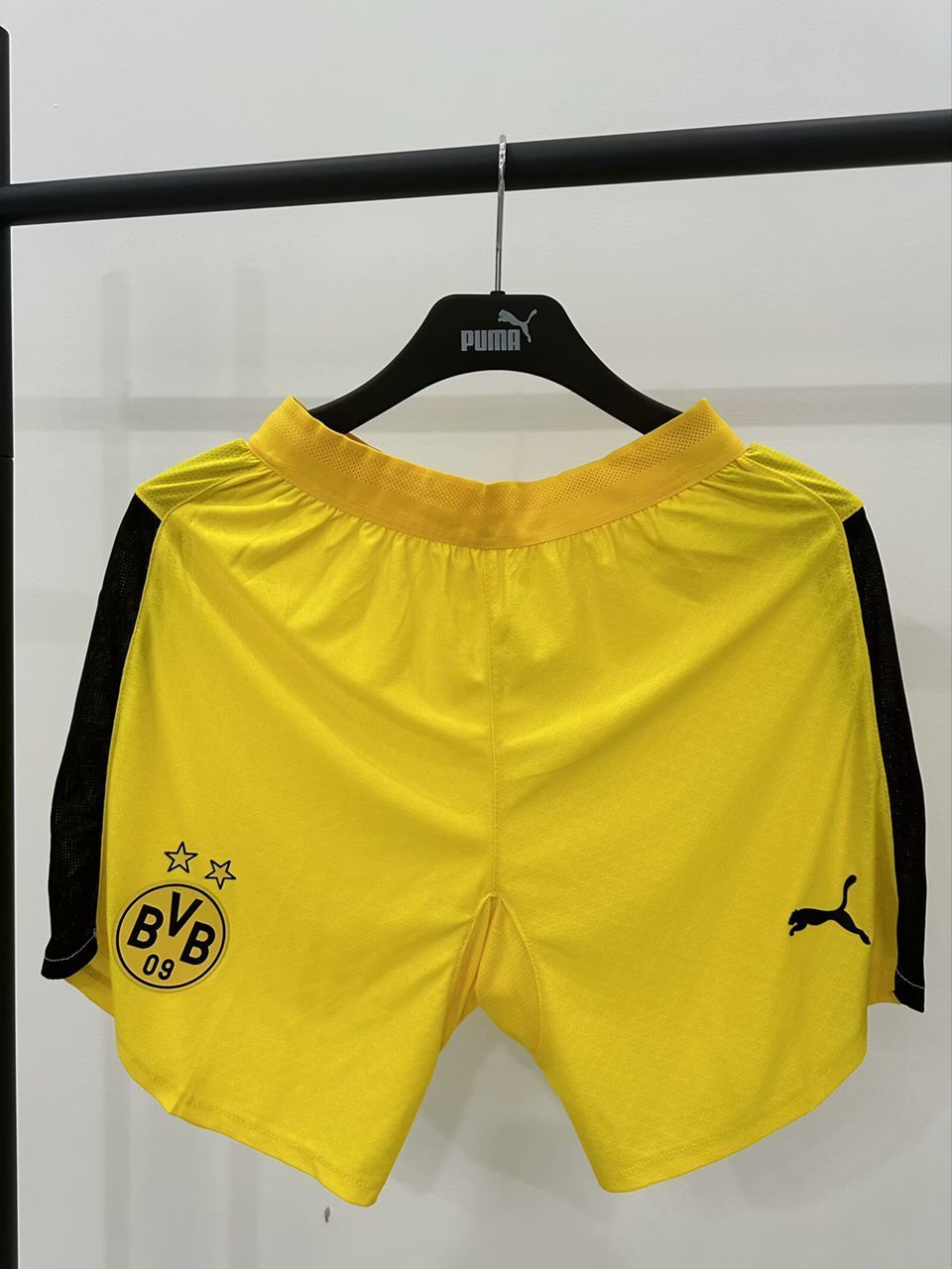Pantalones cortos Dortmund 2025/26 (Primera quipación)