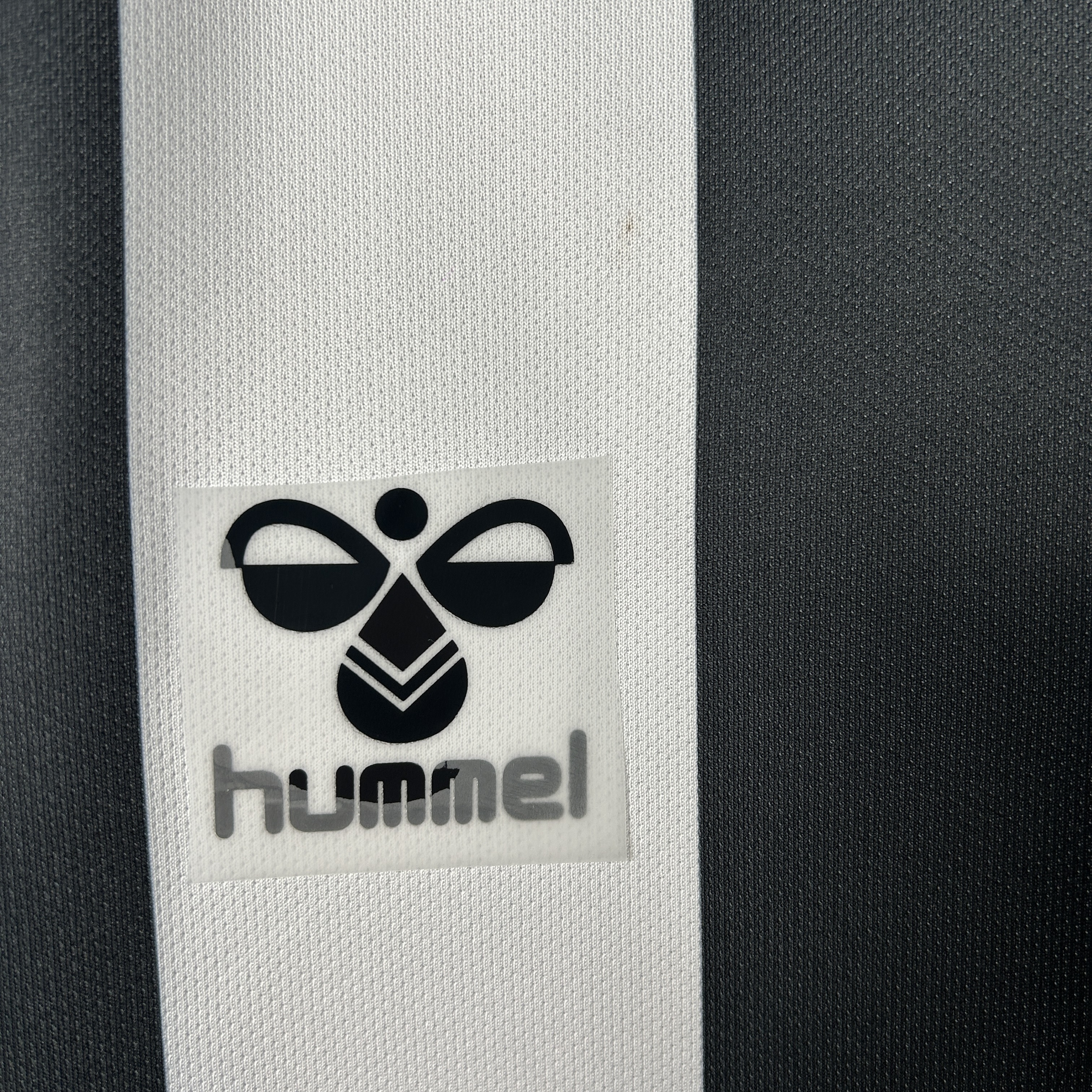 Camiseta Real Betis edición especial 2025/26 negra y blanca