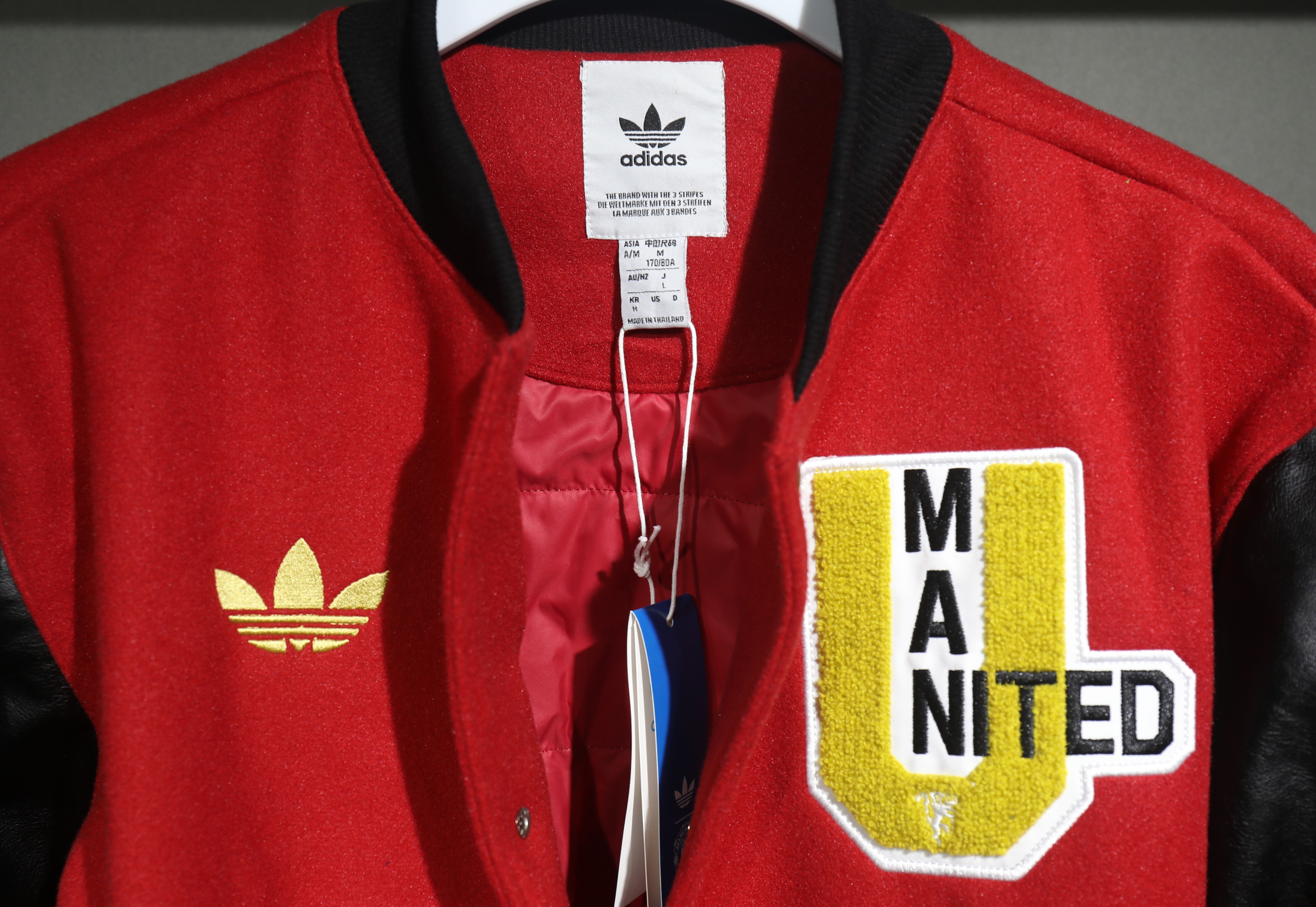 Chaqueta Manchester United Adidas 25/26