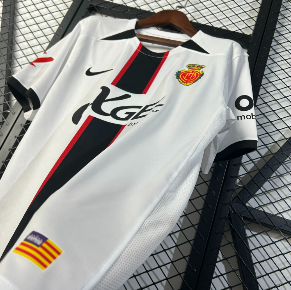 Camiseta del Mallorca 2025/26 (Segunda Equipación)