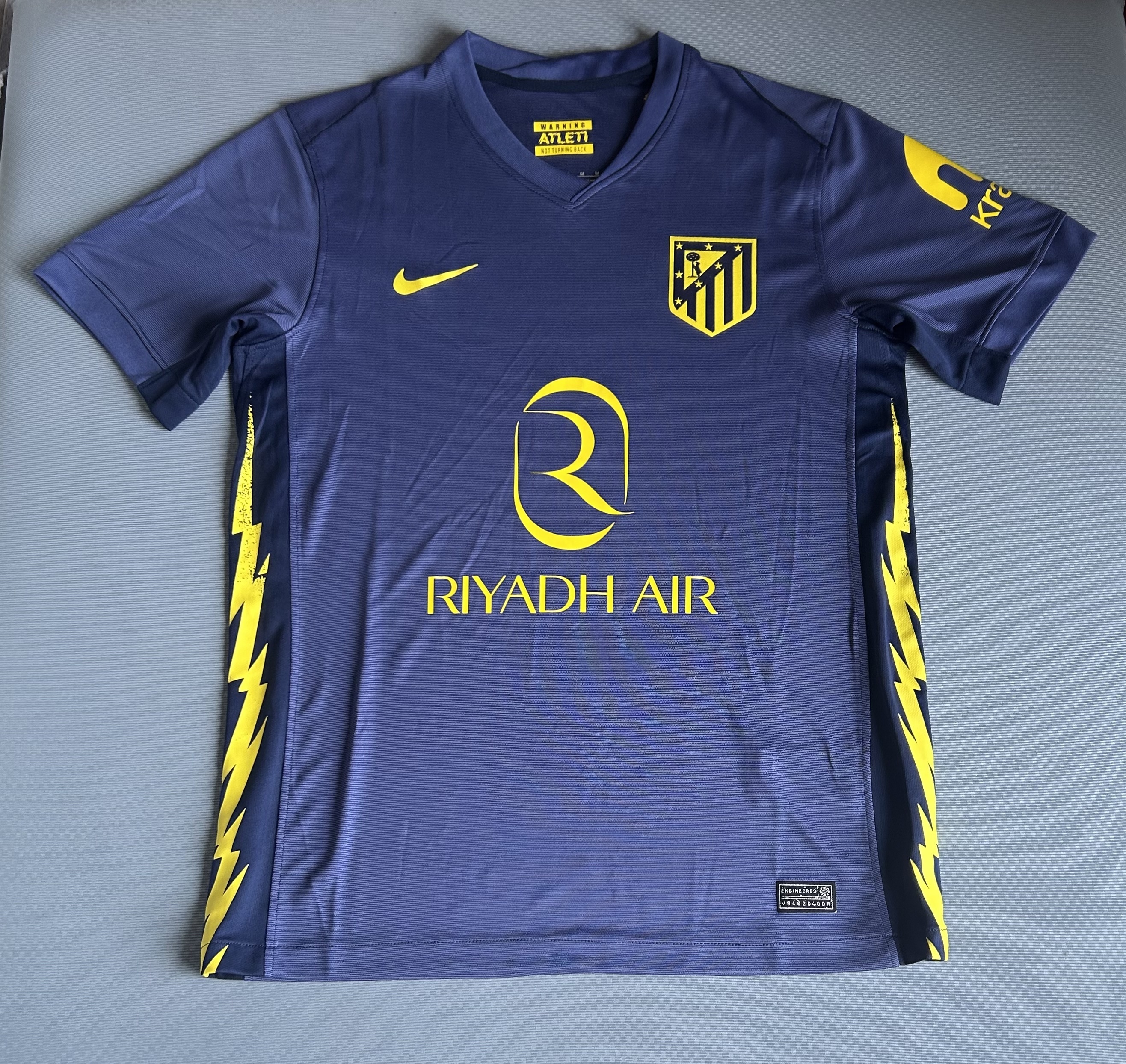 Camiseta Atlético de Madrid 2025/2026 (Segunda Equipación)