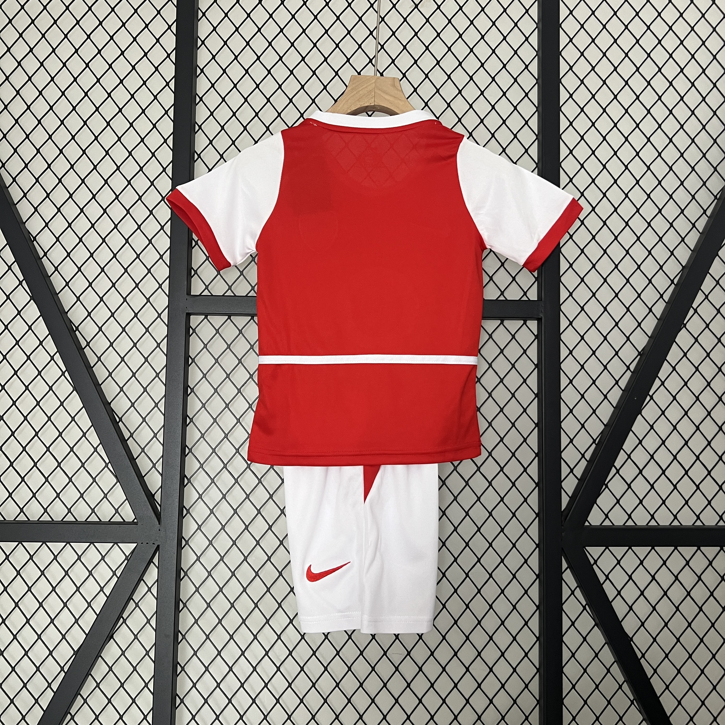 Conjunto Retro Niños Arsenal  2002/04