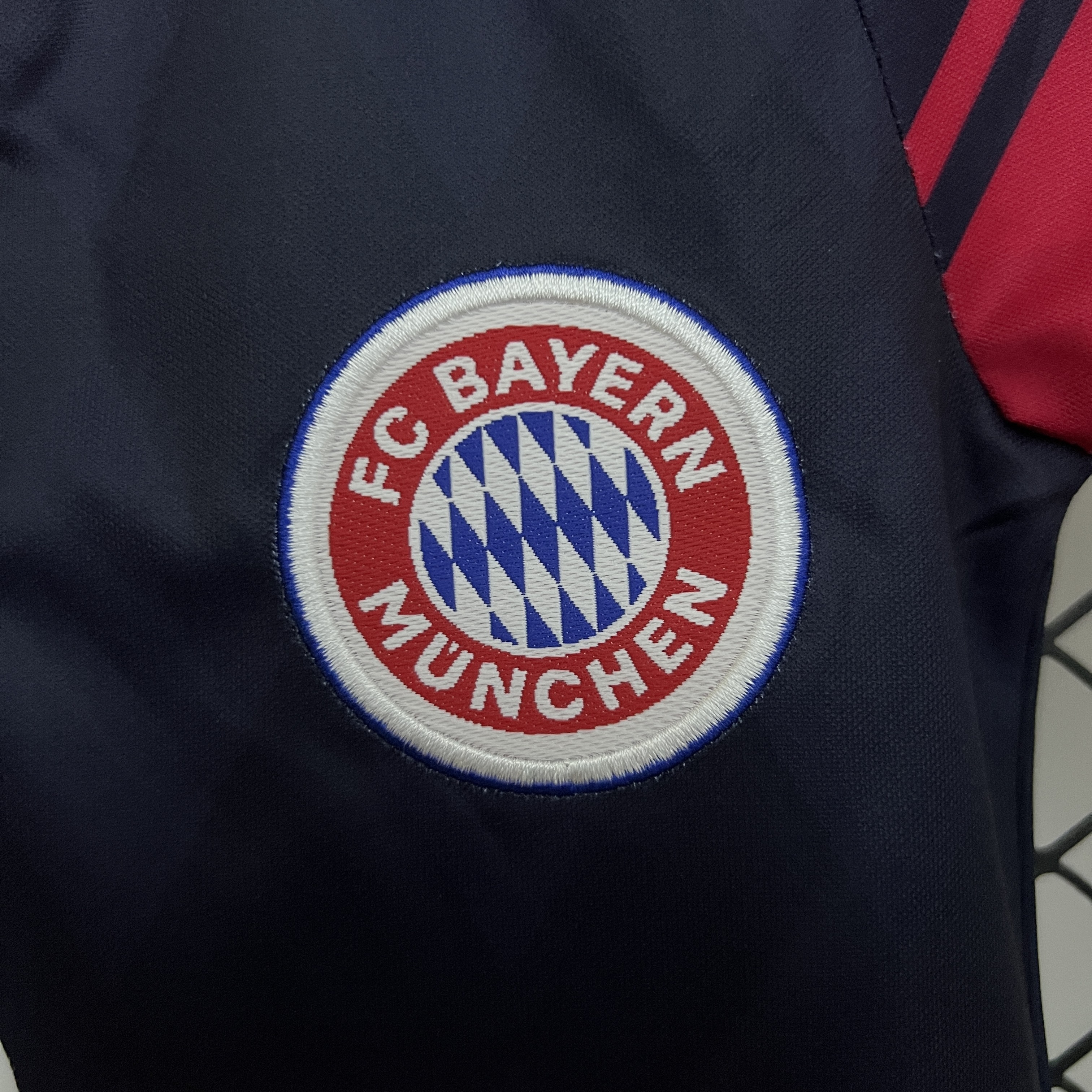 Conjunto niño Bayern Munich 1997/98 (Primera equipación)