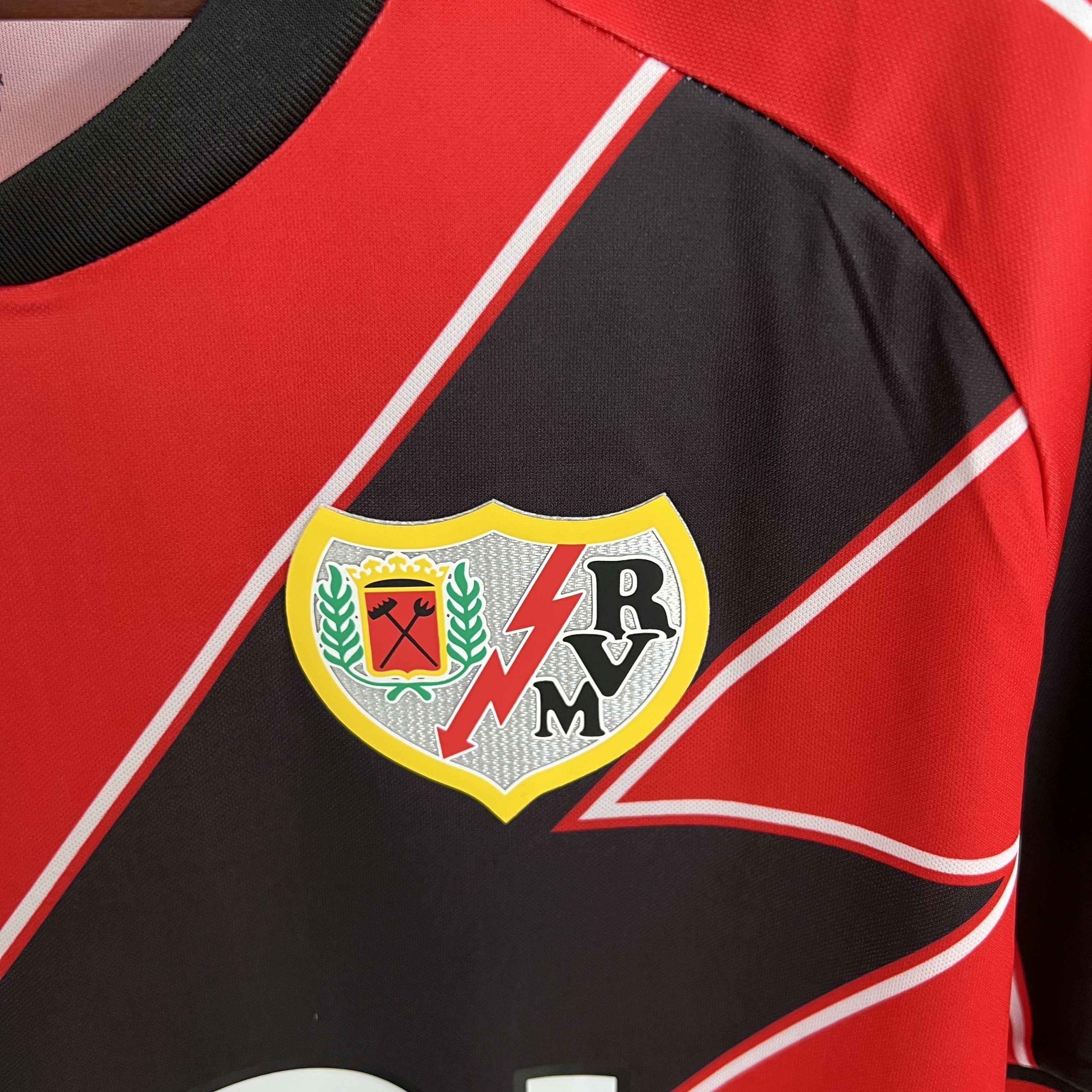 Camiseta del Rayo Vallecano 2025/26 (Segunda Equipación)