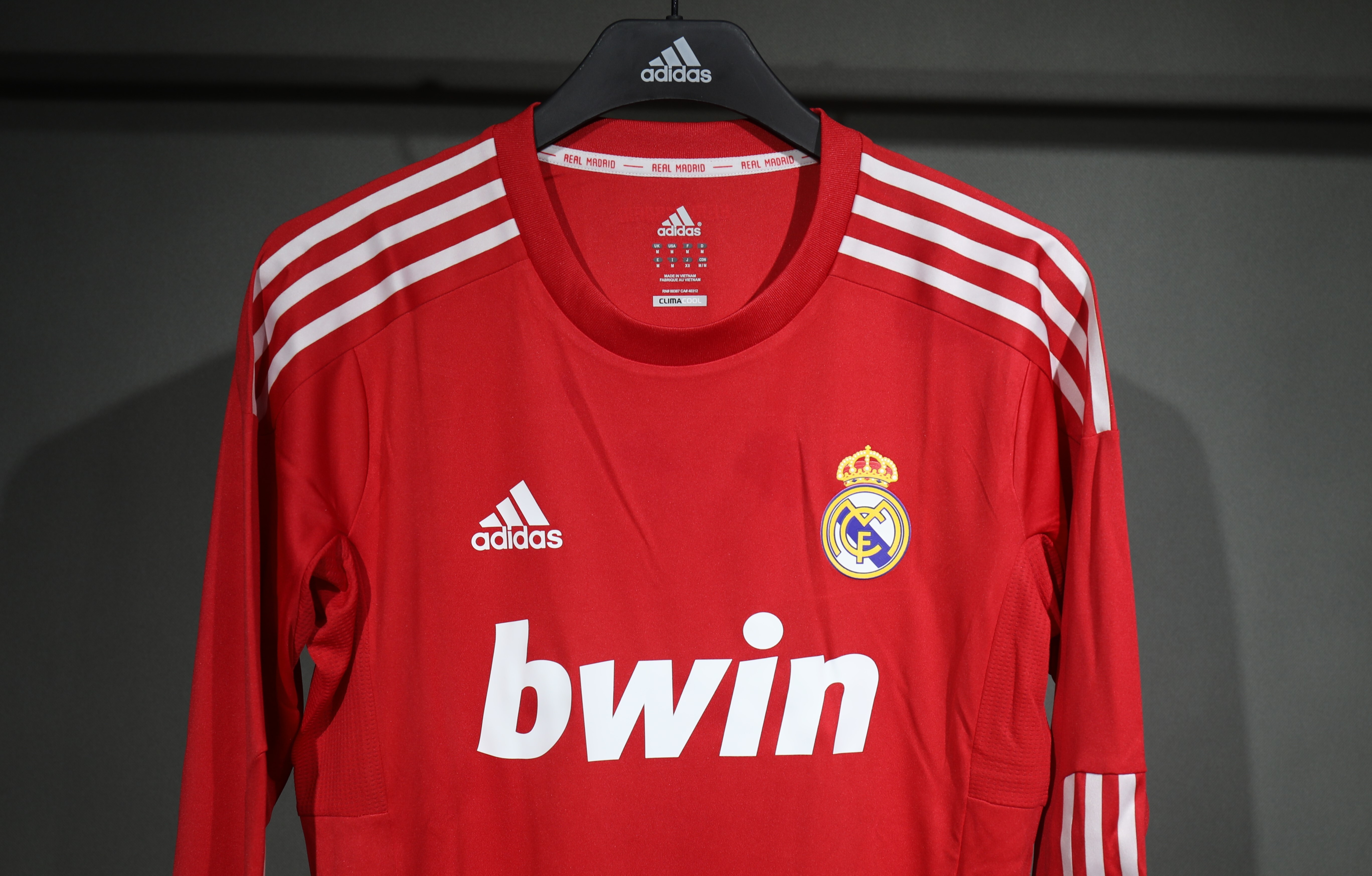 Camiseta Real Madrid 2011/12 