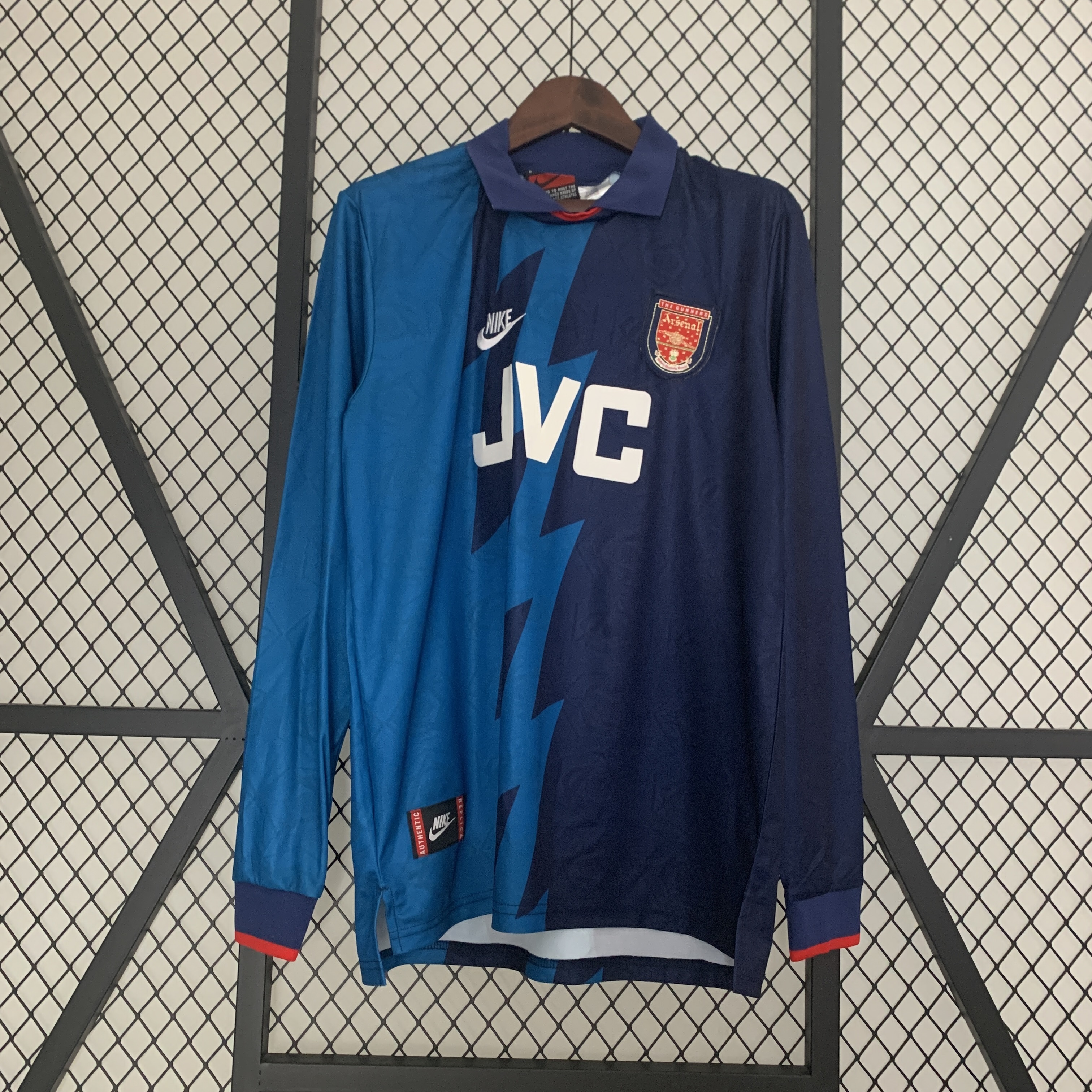 Camiseta Retro Arsenal 1995/96 (Manga larga)