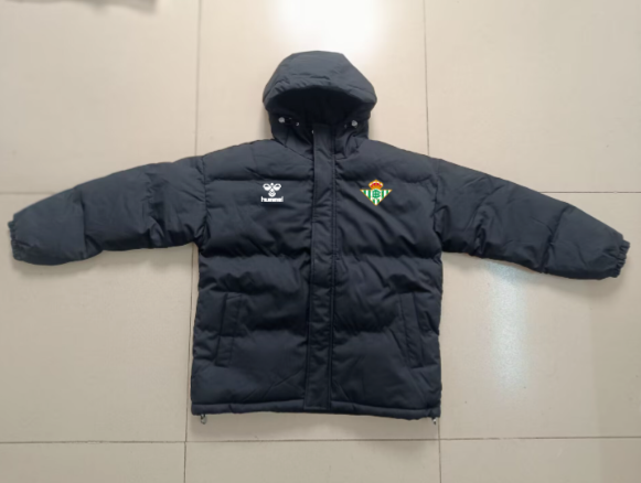 Chaquetón Real Betis 2025/26