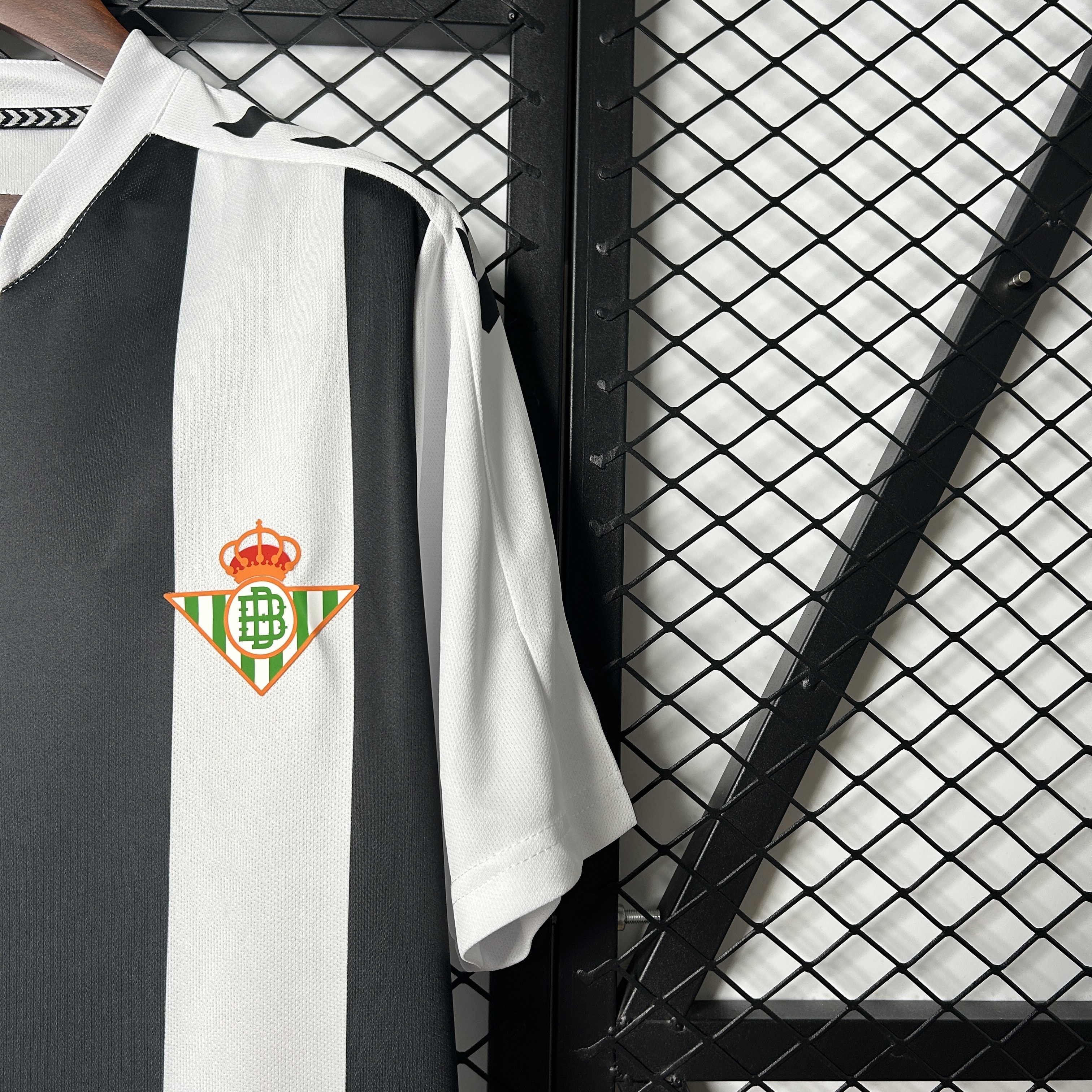 Camiseta Real Betis edición especial 2025/26 negra y blanca