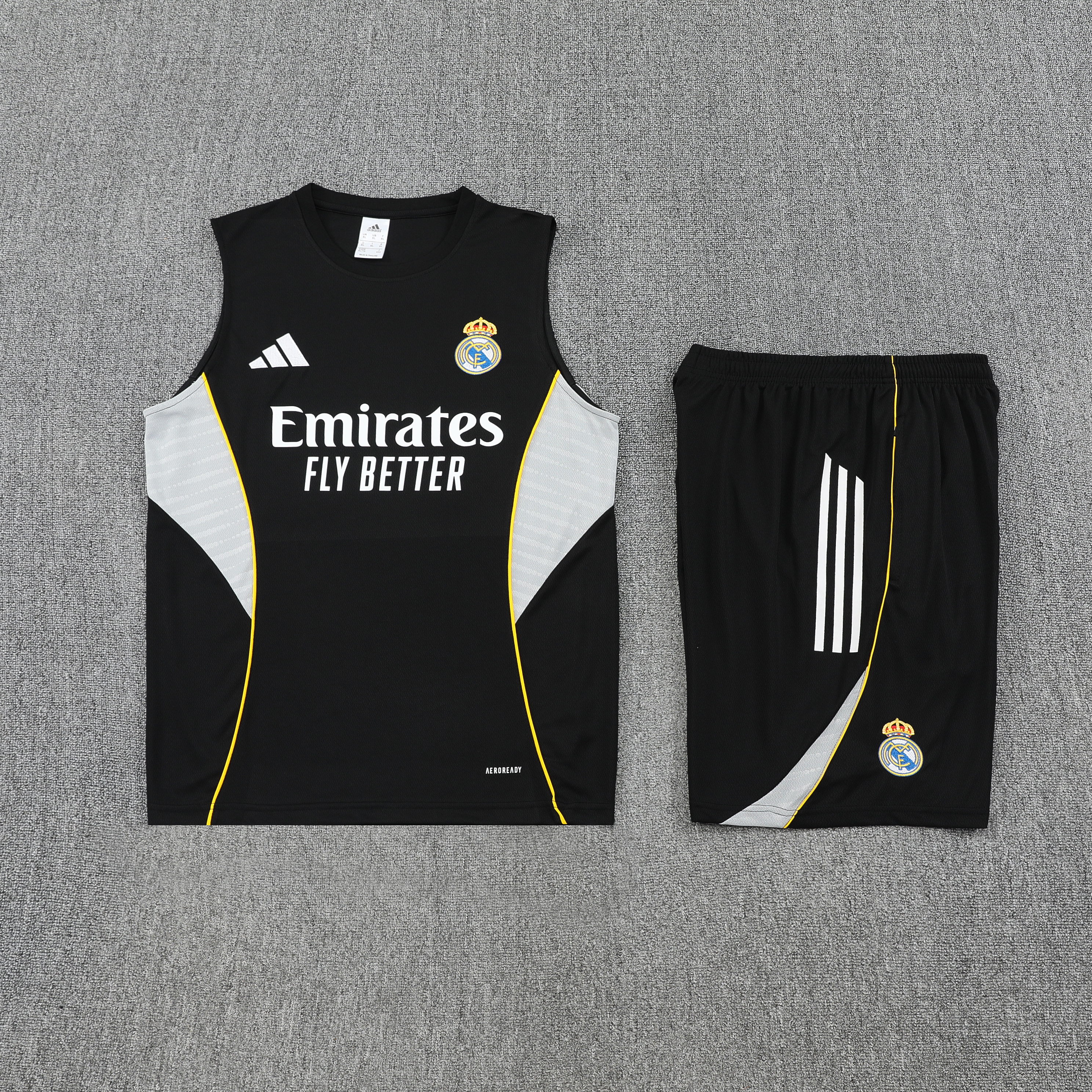 Conjunto entrenamiento Real Madrid 2025/26 