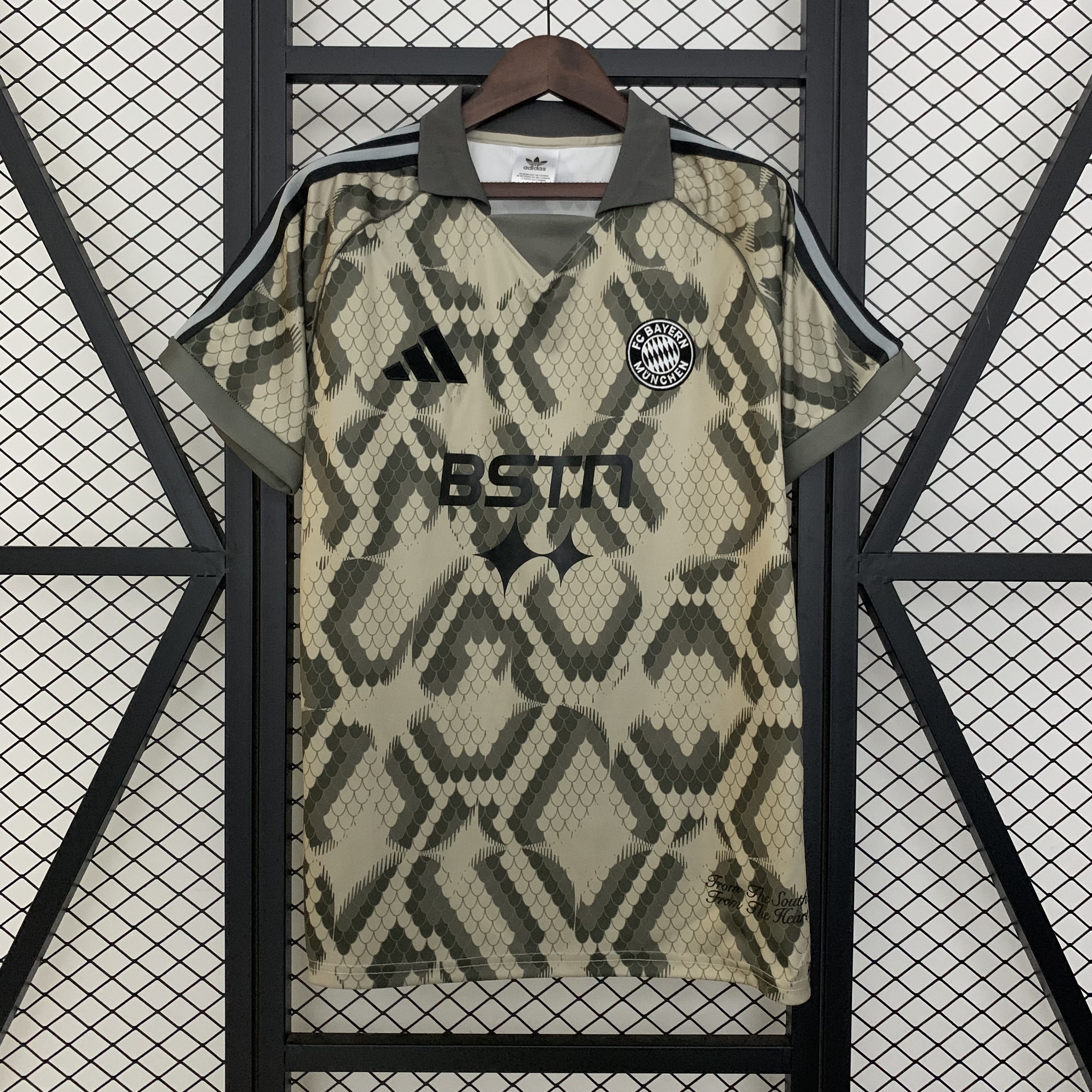 Camiseta Edición especial Bayern Munich 2025/26