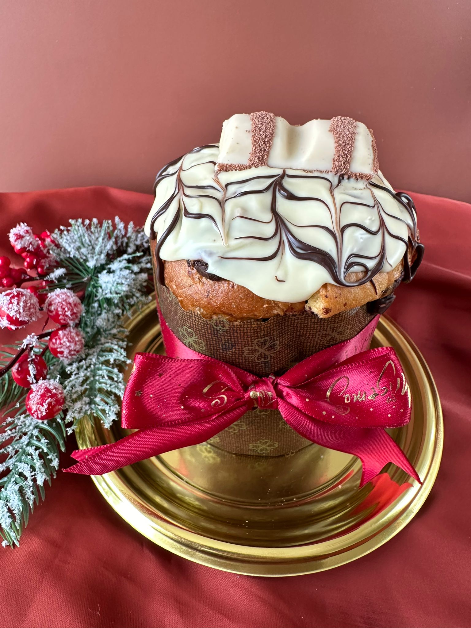 Chocotone Kinder Bueno White