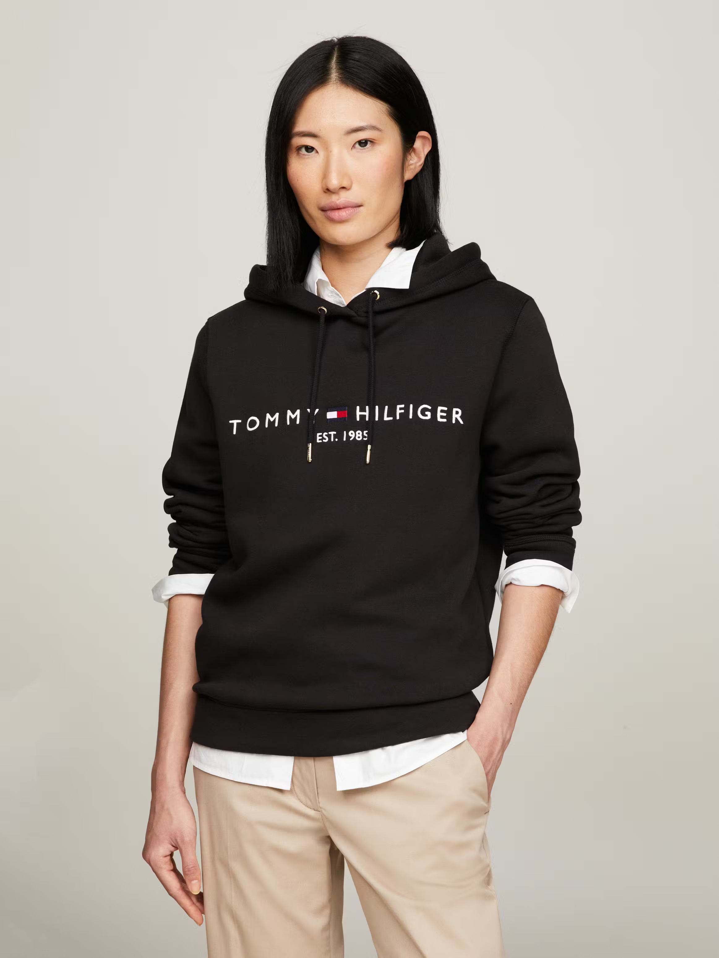 Tommy Hilfiger 1985 Logo Hoodie – Black Unisex