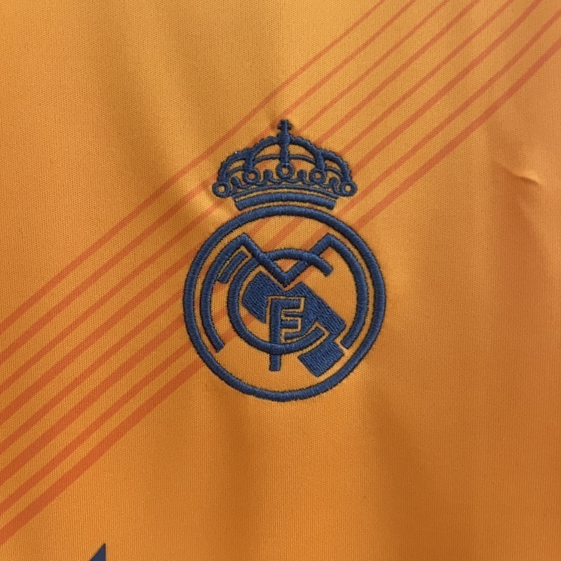 Camiseta Visitante Real Madrid 24/25
