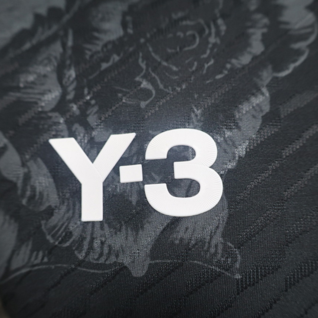 Cuarta Equipación Real Madrid Y3 21/22