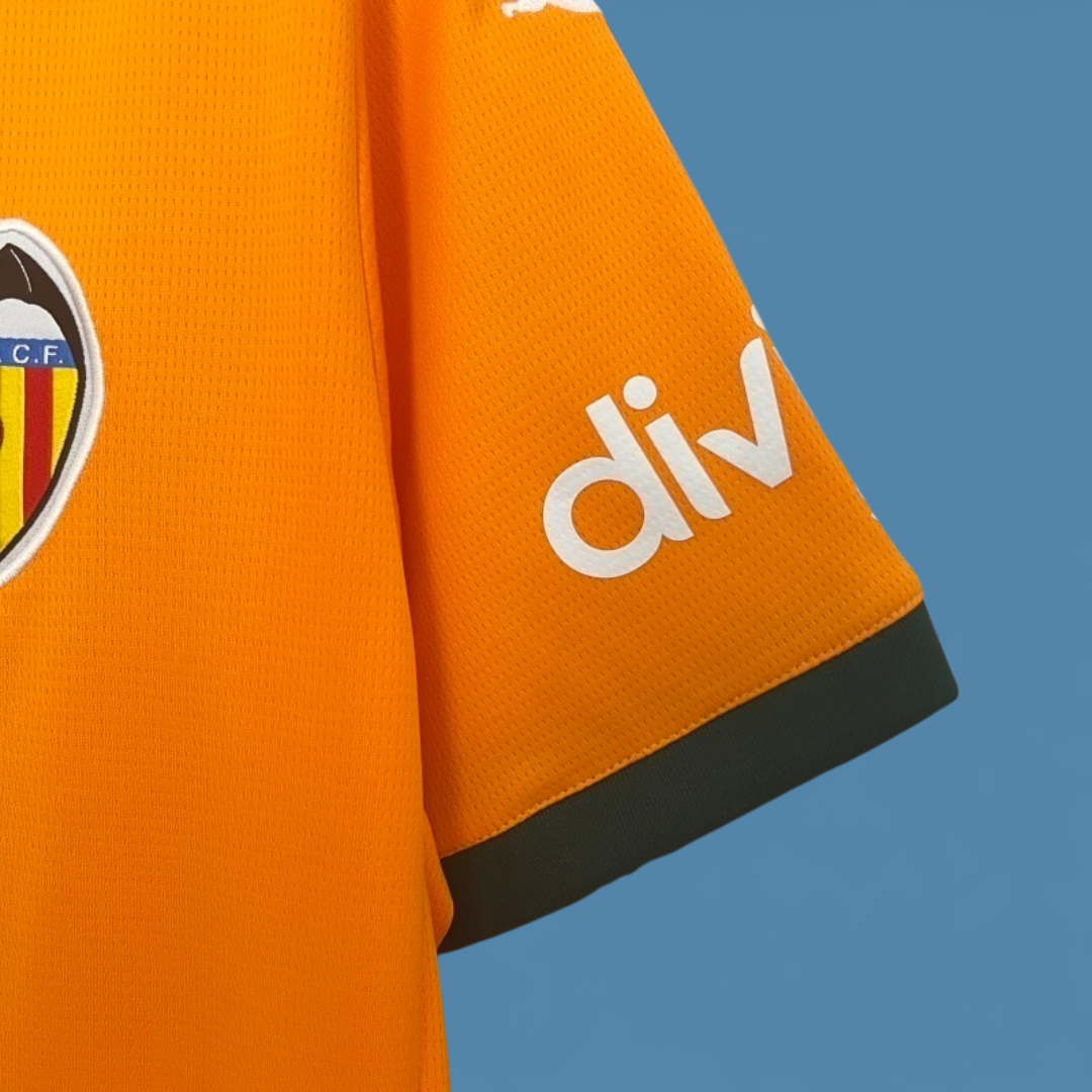 Tercera Equipación Valencia 24/25