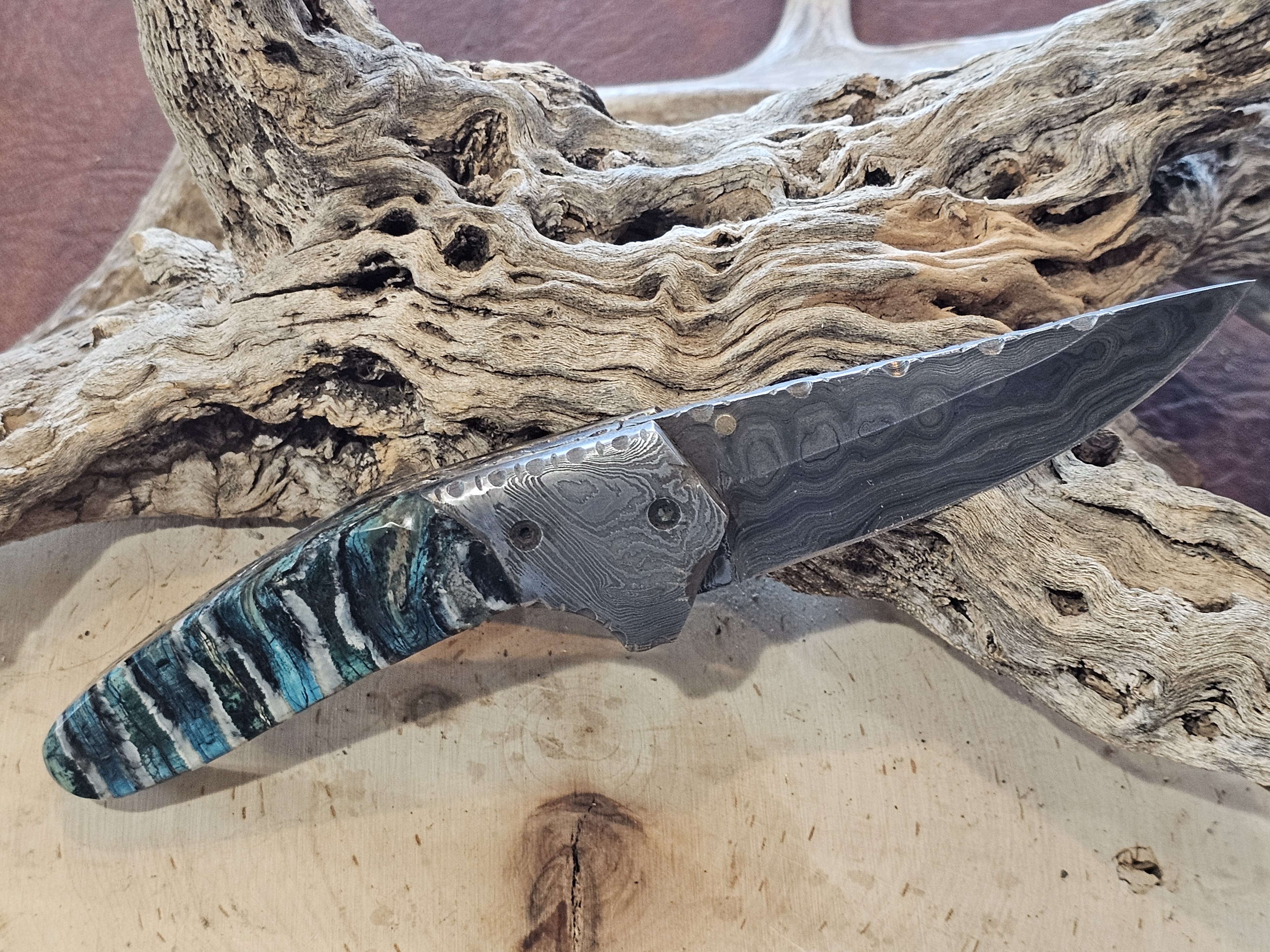 Woolly Mammoth Tooth Folding Knife