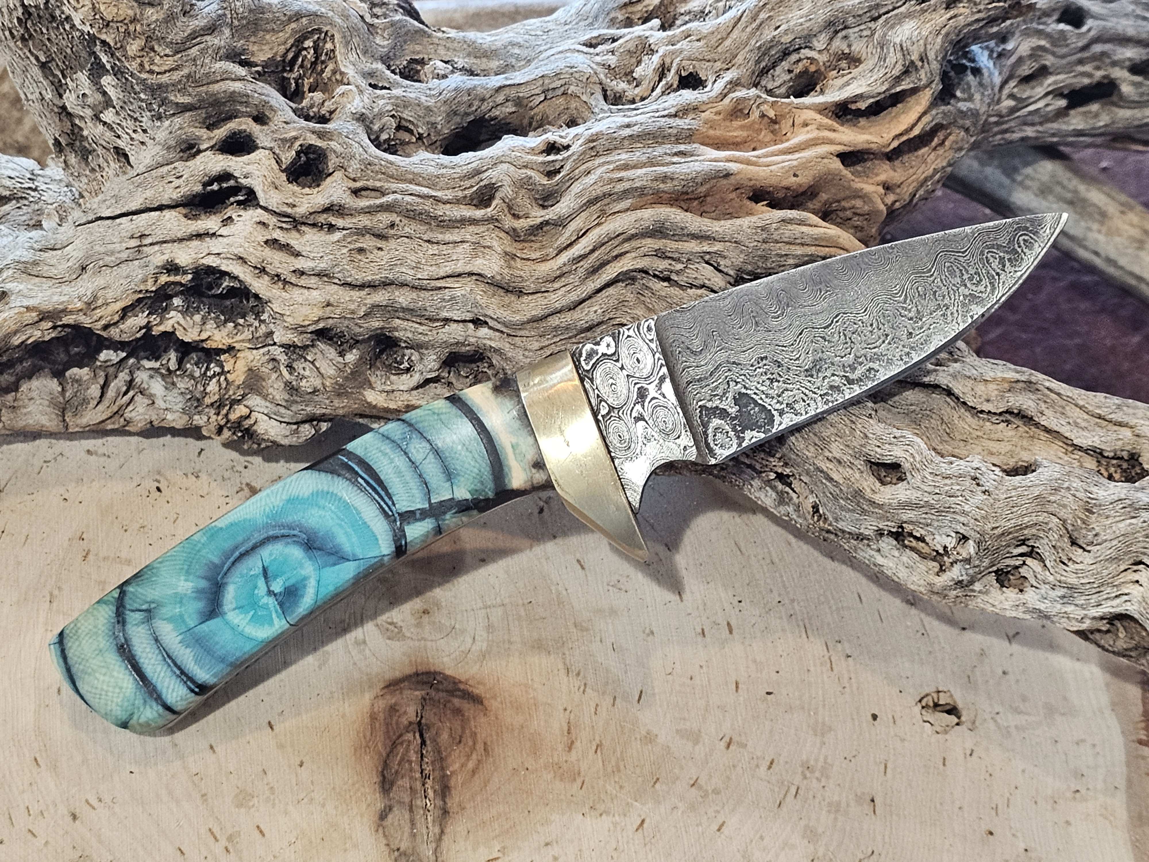 Woolly Mammoth Tusk Damascus Steel Knife