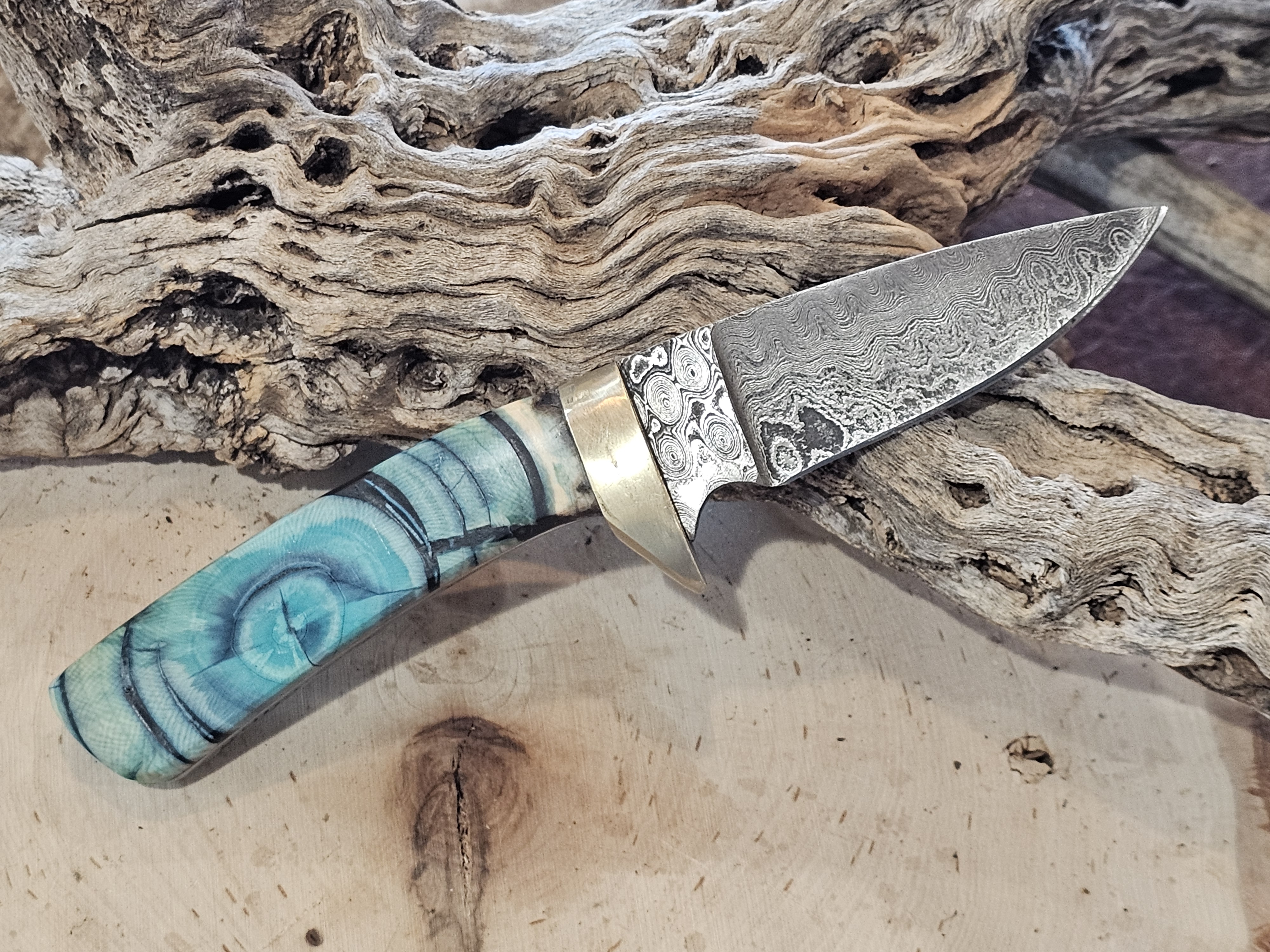 Woolly Mammoth Tusk Damascus Steel Knife