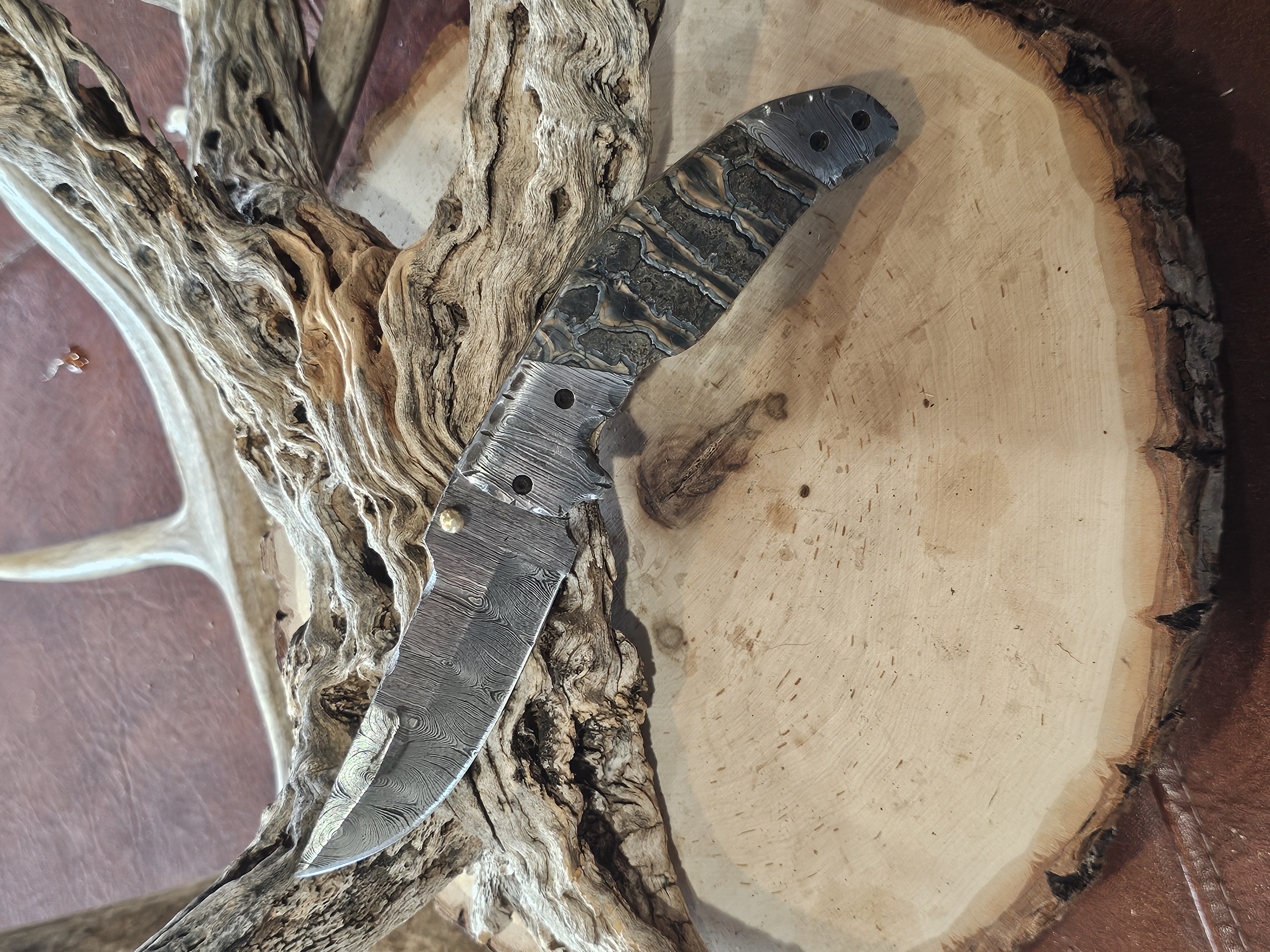 Mammoth Tooth Damascus Steel Knife