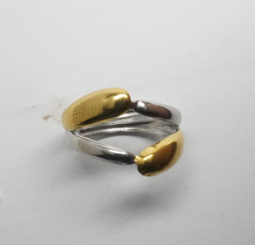 Anillo Bicolor Asimétrico