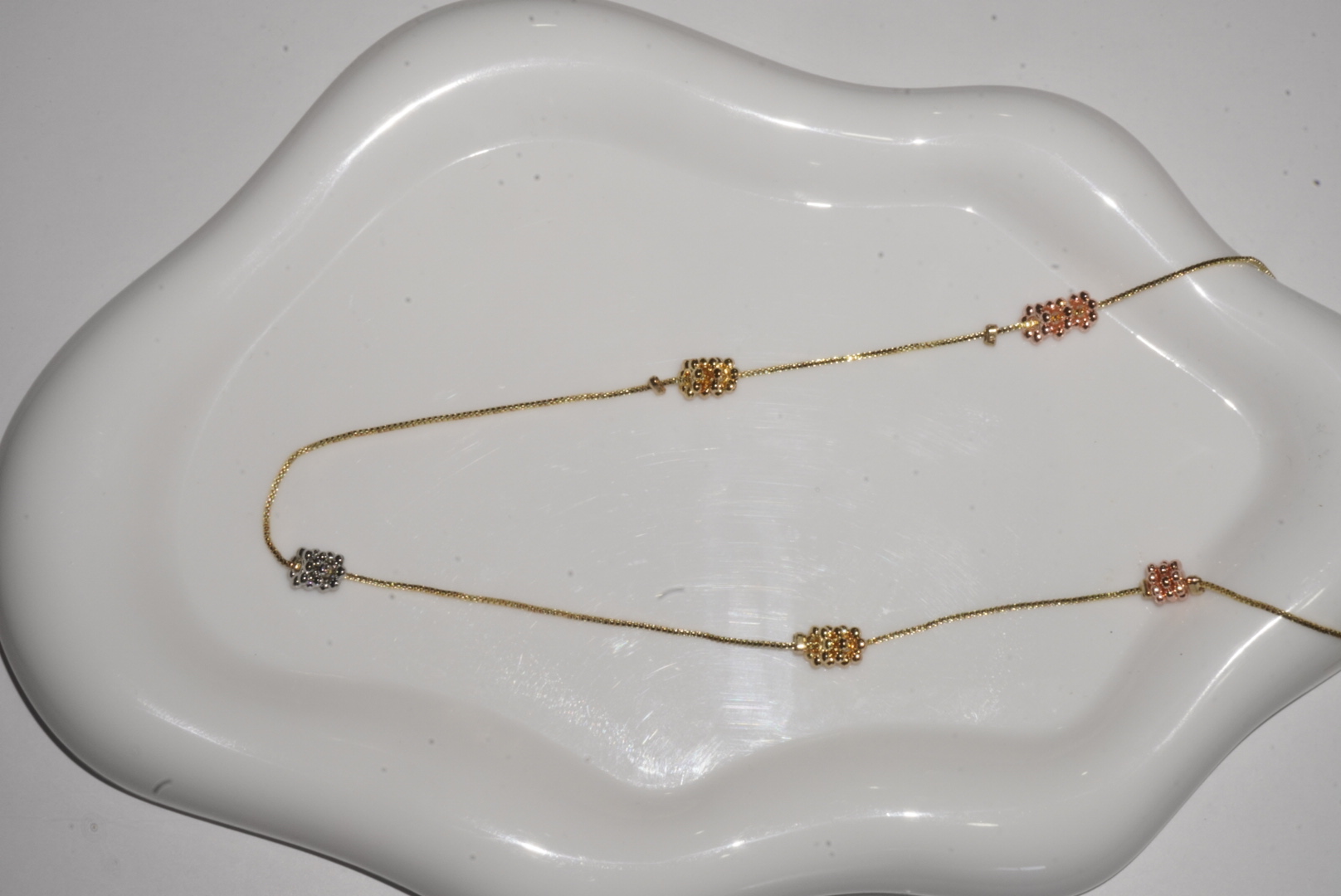 Collar set de bolitas juntas