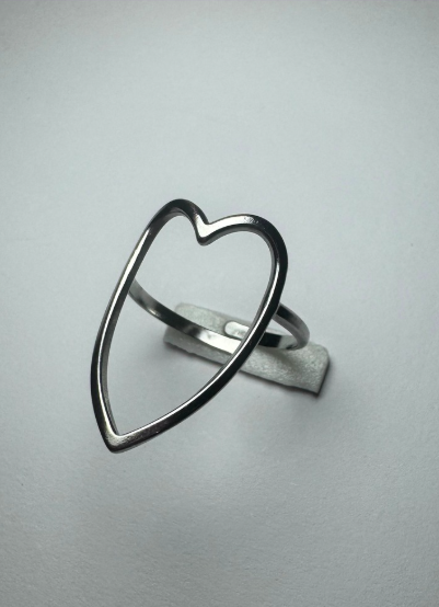 Anillo Corazón Plateado